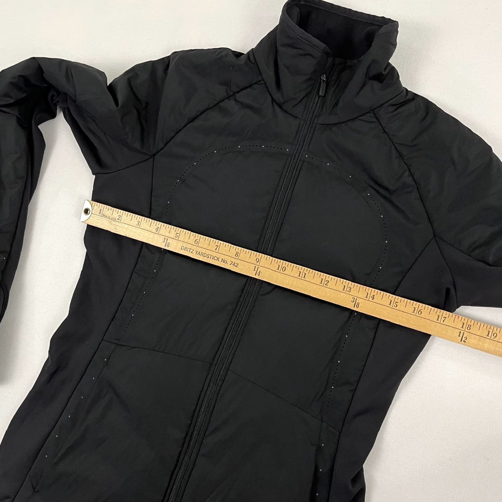 Lululemon Lululemon Run For Cold Jacket Women Sz 6 Black Primaloft Full Zip Pockets Thumbholes Athletic Womens Size M / US 6-8 / IT 42-44 - 5 Thumbnail