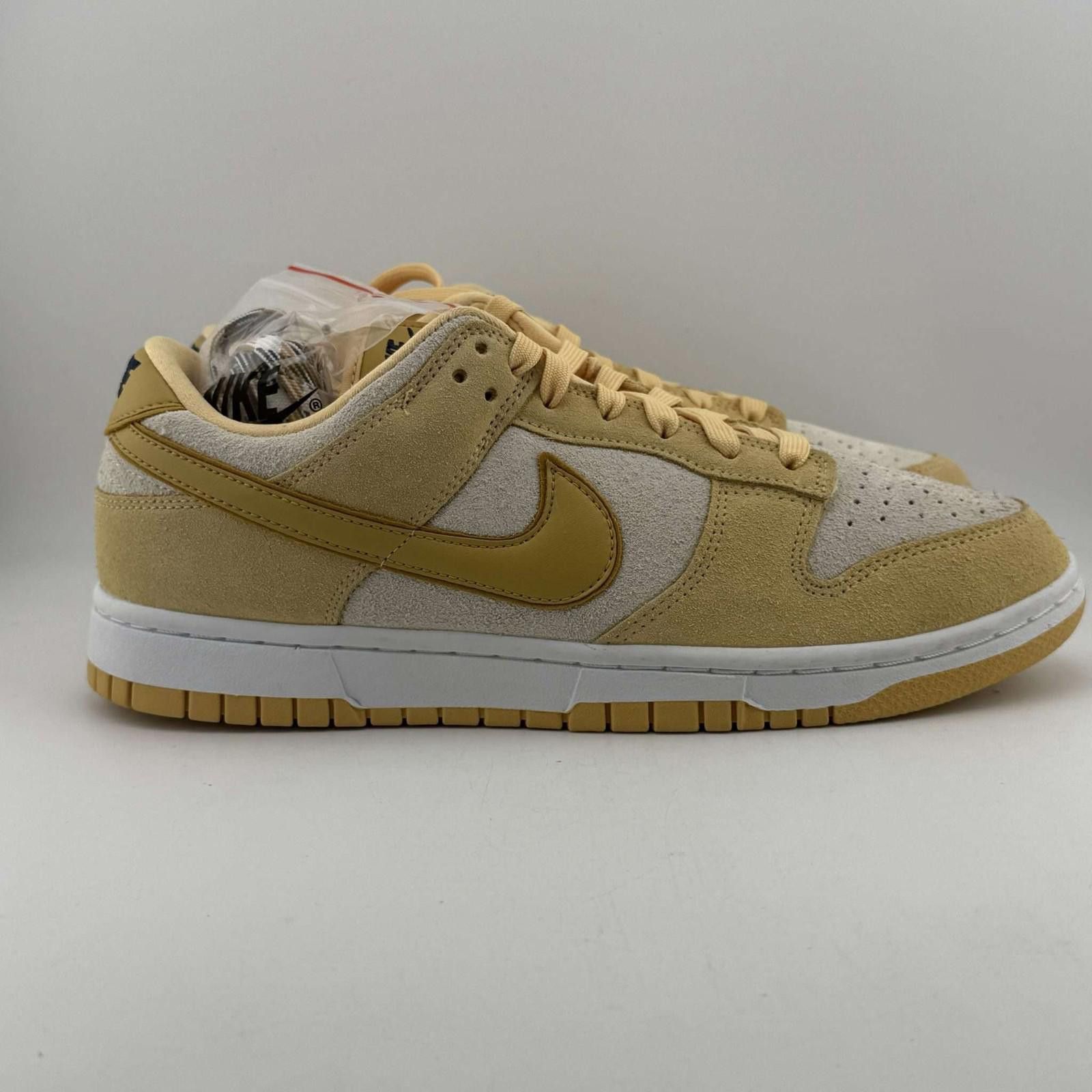 Nike Nike Dunk Low Celestial Gold Suede 10W New with Box D4922 Size US 8.5 / IT 38.5 - 3 Thumbnail