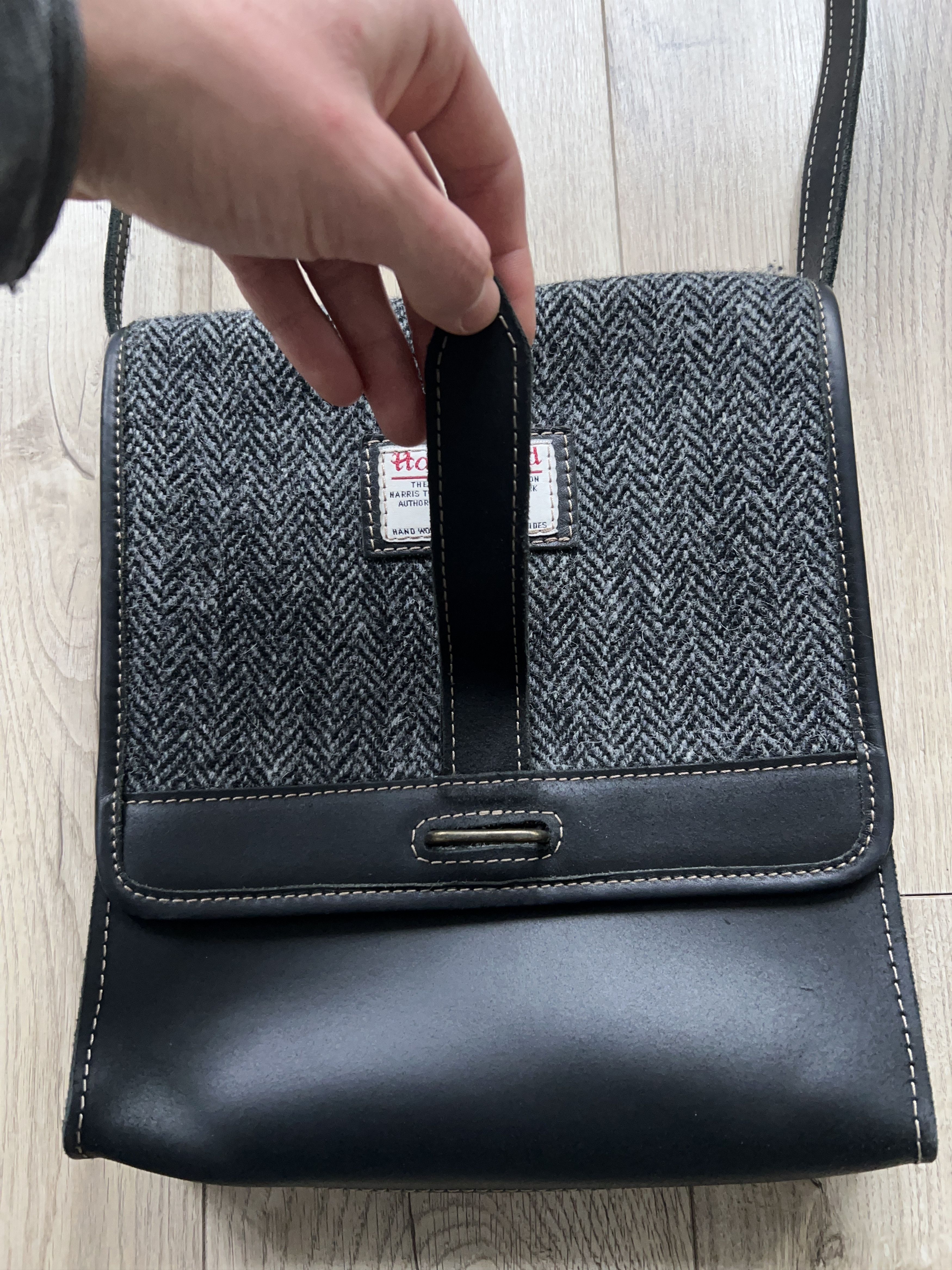 Harris Tweed × Leather × Vintage Cumbrae Charcoal Herringbone Messenger Bag Satchel Shoulder Size ONE SIZE - 5 Thumbnail