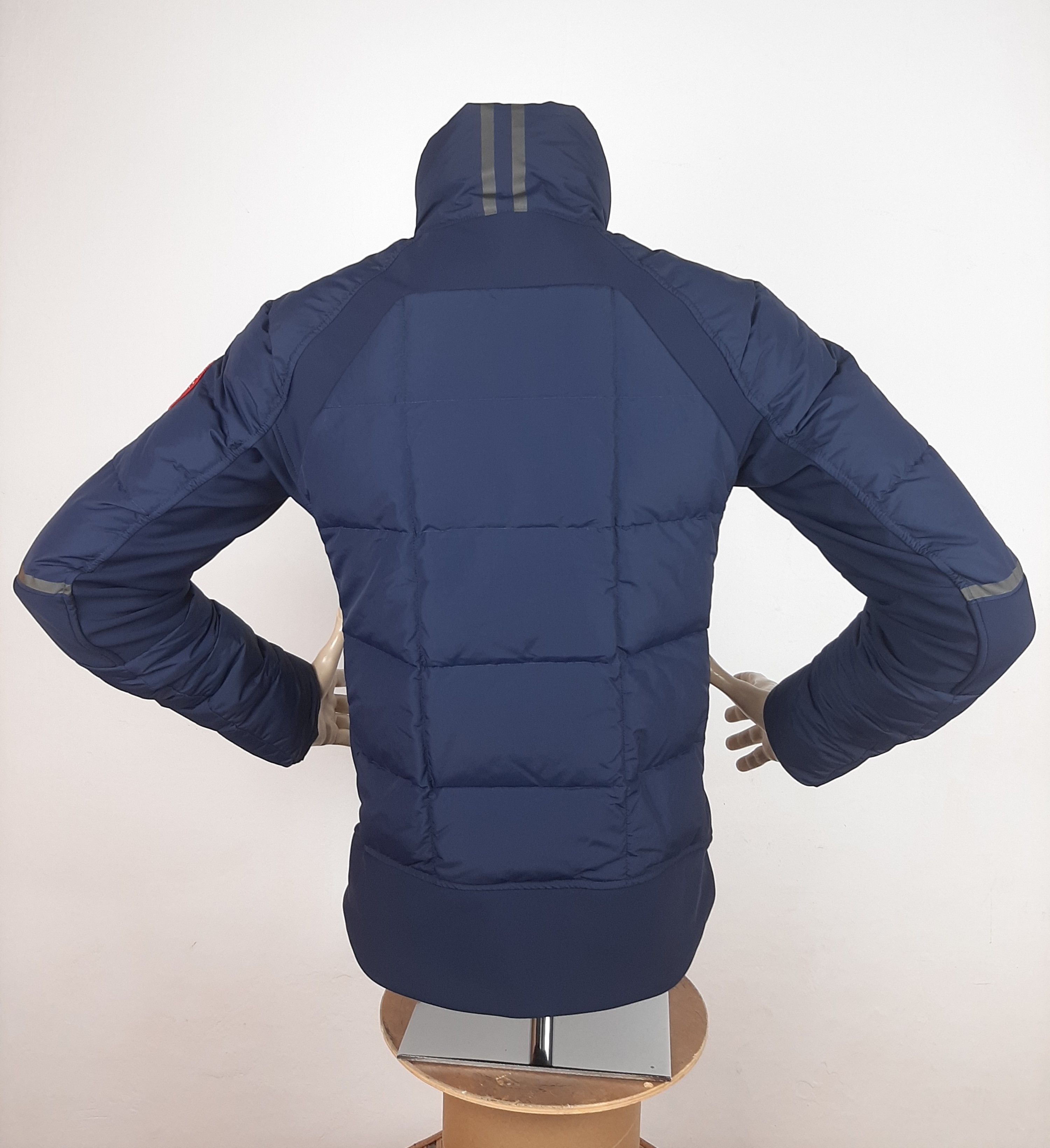 Canada Goose Canada Goose HyBridge Jacket Navy Men's Size S Size US S / EU 44-46 / 1 - 4 Thumbnail