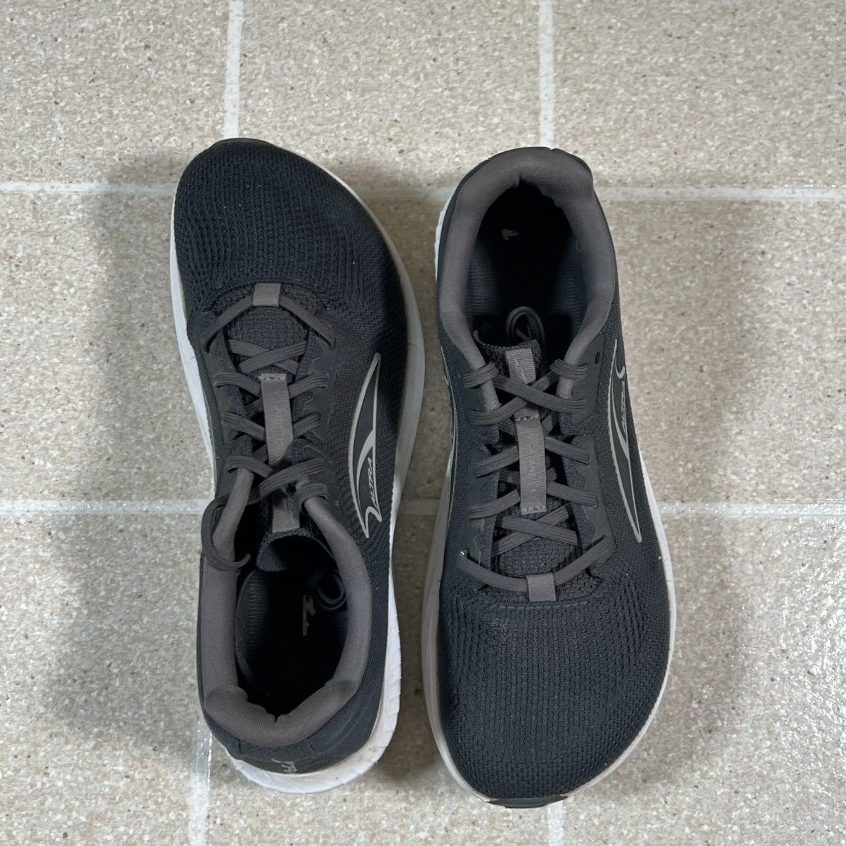 Altra Altra Escalante 4 Womens Black Running Training Shoes US 9 Size US 9 / IT 39 - 6 Thumbnail