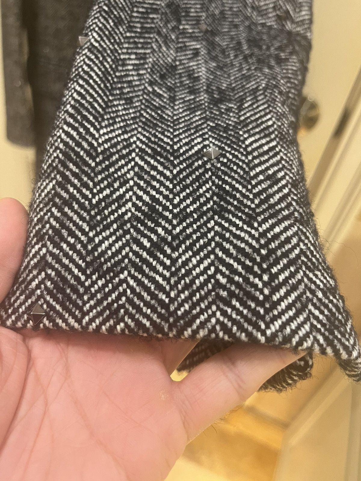 Valentino Valentino Garavani Herringbone single-breasted Coat size 44 Size US S / EU 44-46 / 1 - 10 Thumbnail