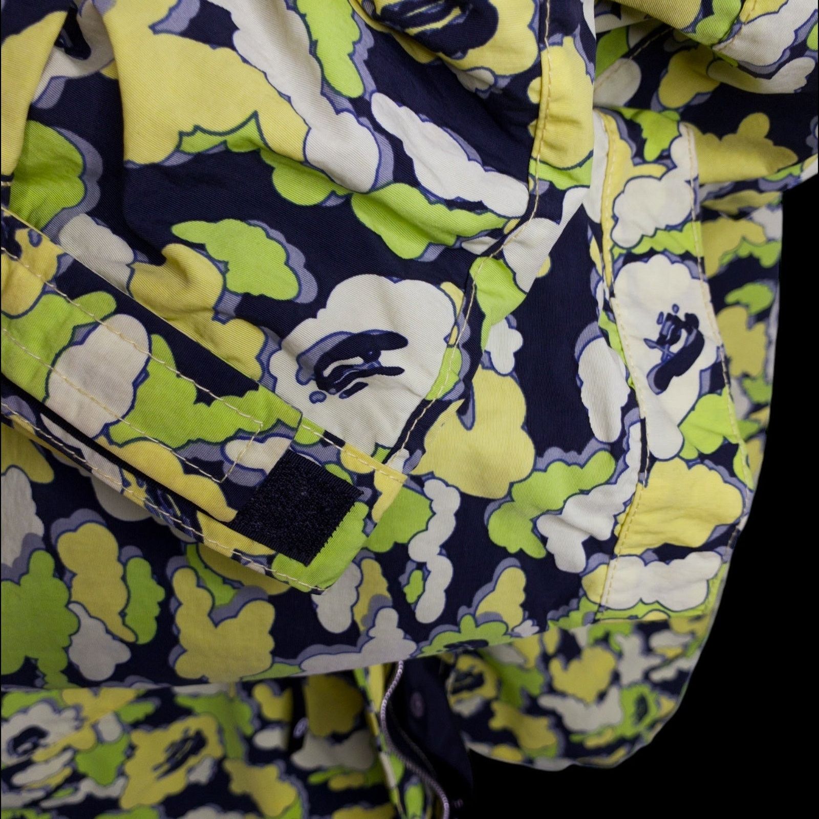 Bape × Kaws BAPE x KAWS Cloud Camo Snowboard Jacket Size US L / EU 52-54 / 3 - 7 Thumbnail