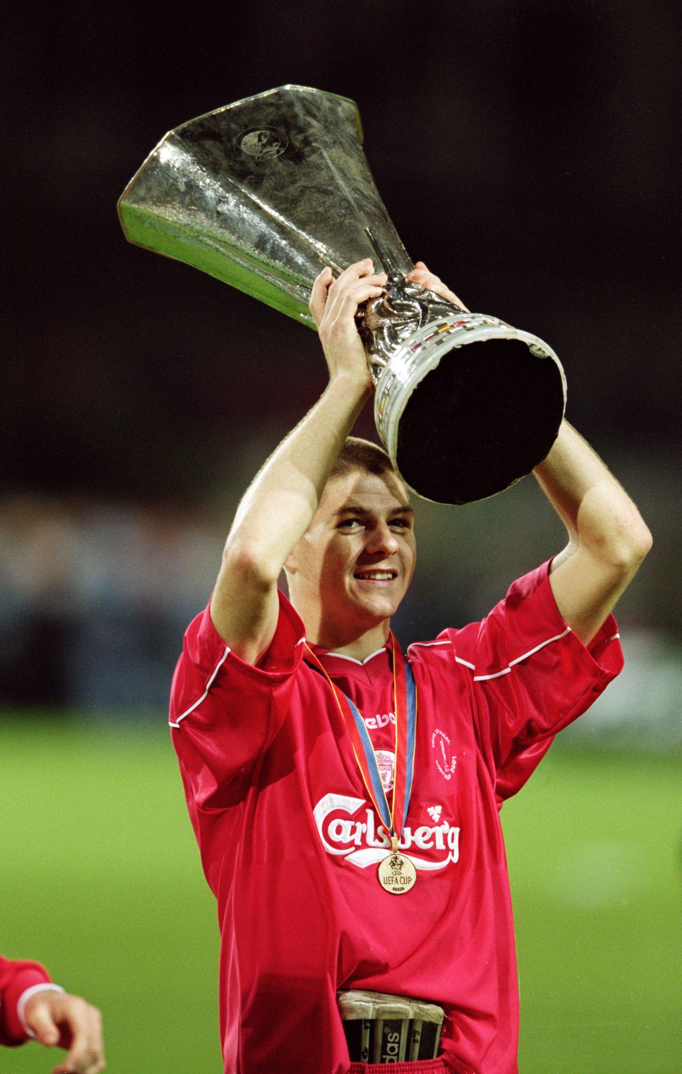 Reebok Liverpool FC 2000/01 Home GERRARD #17 UEFA Cup Winner Size US XL / EU 56 / 4 - 9 Thumbnail