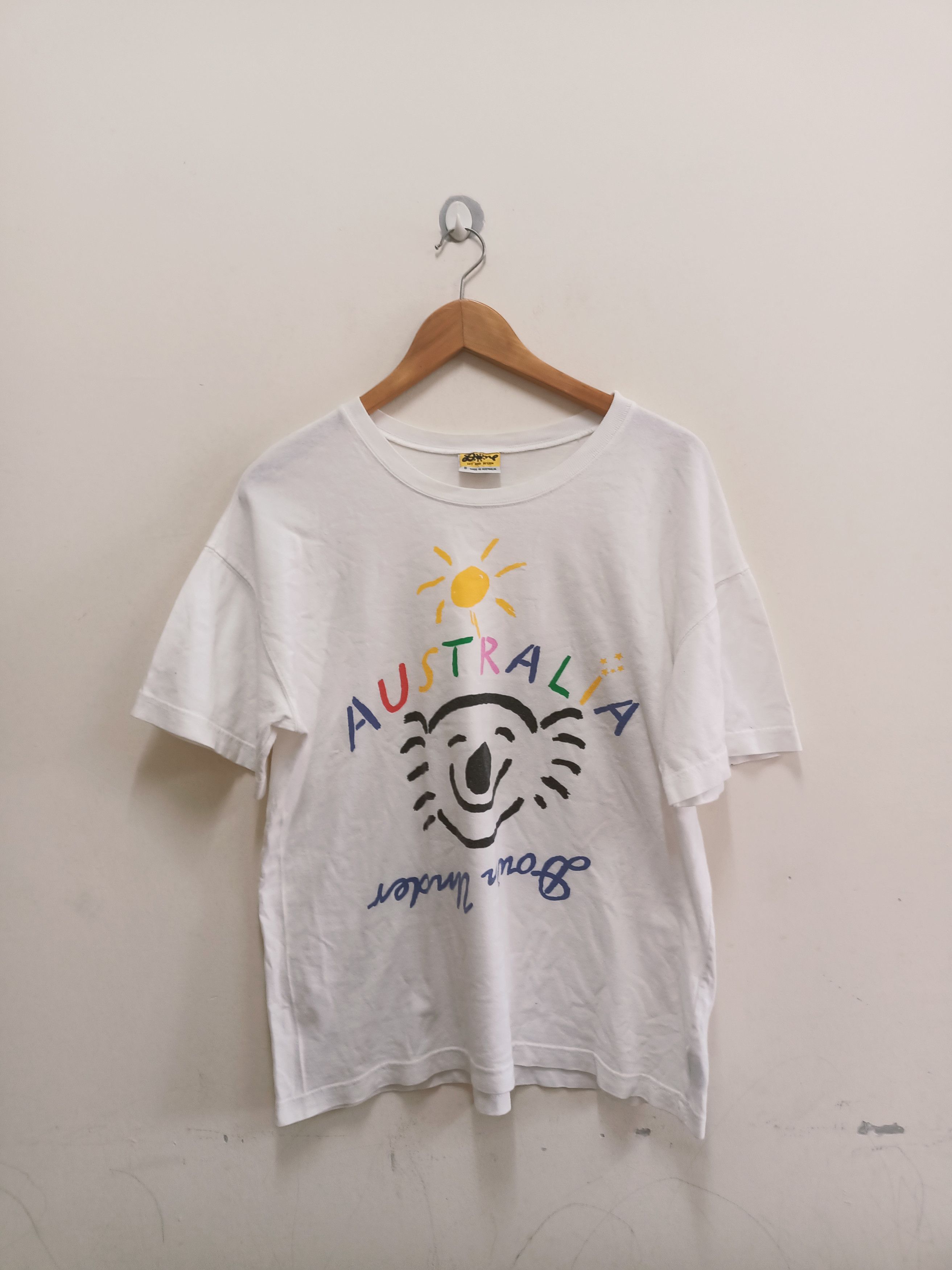 Vintage Vintage Ken Done Australia Down Under art t-shirt Size US M / EU 48-50 / 2 - 1 Thumbnail