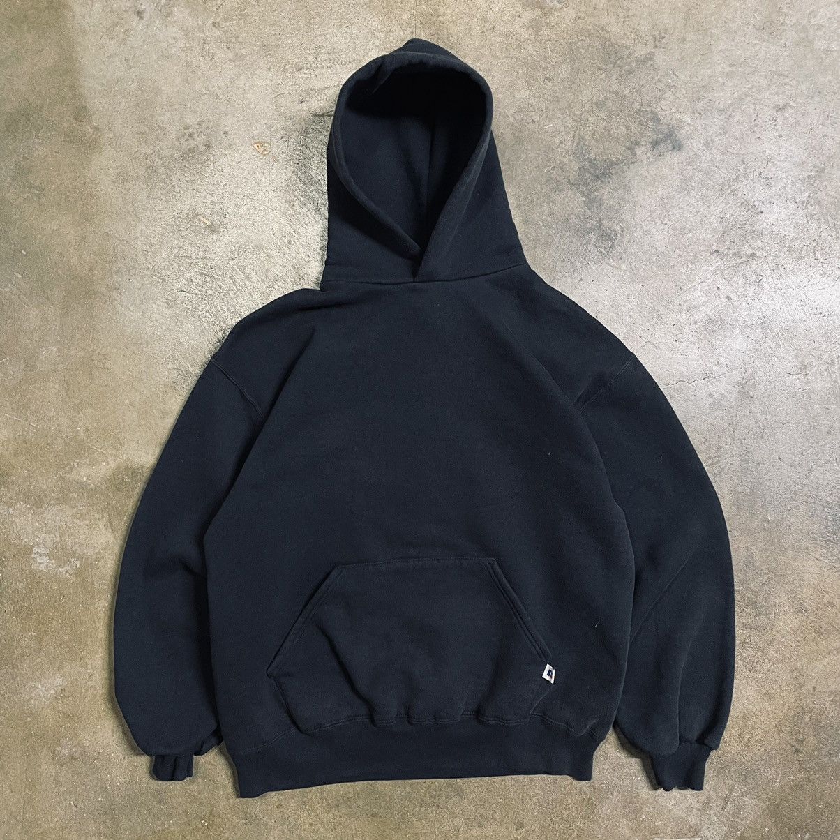 image of Made In USA x Russell Athletic Vintage 90's Russell Black Hooded Sweatshirt, Men's (Size Large)