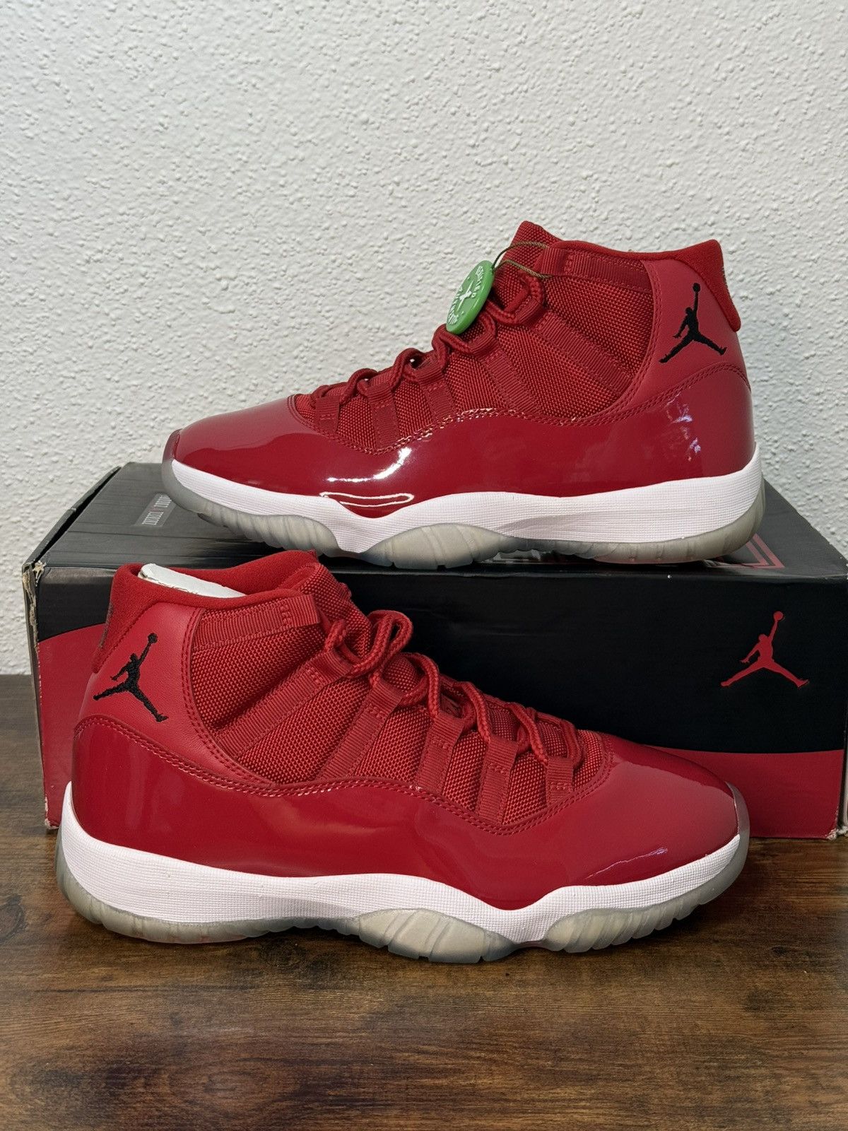 Jordan Brand × Nike Nike Air Jordan 11 Retro Win Like 96 size 9.5 Size US 9.5 / EU 42-43 - 12 Thumbnail