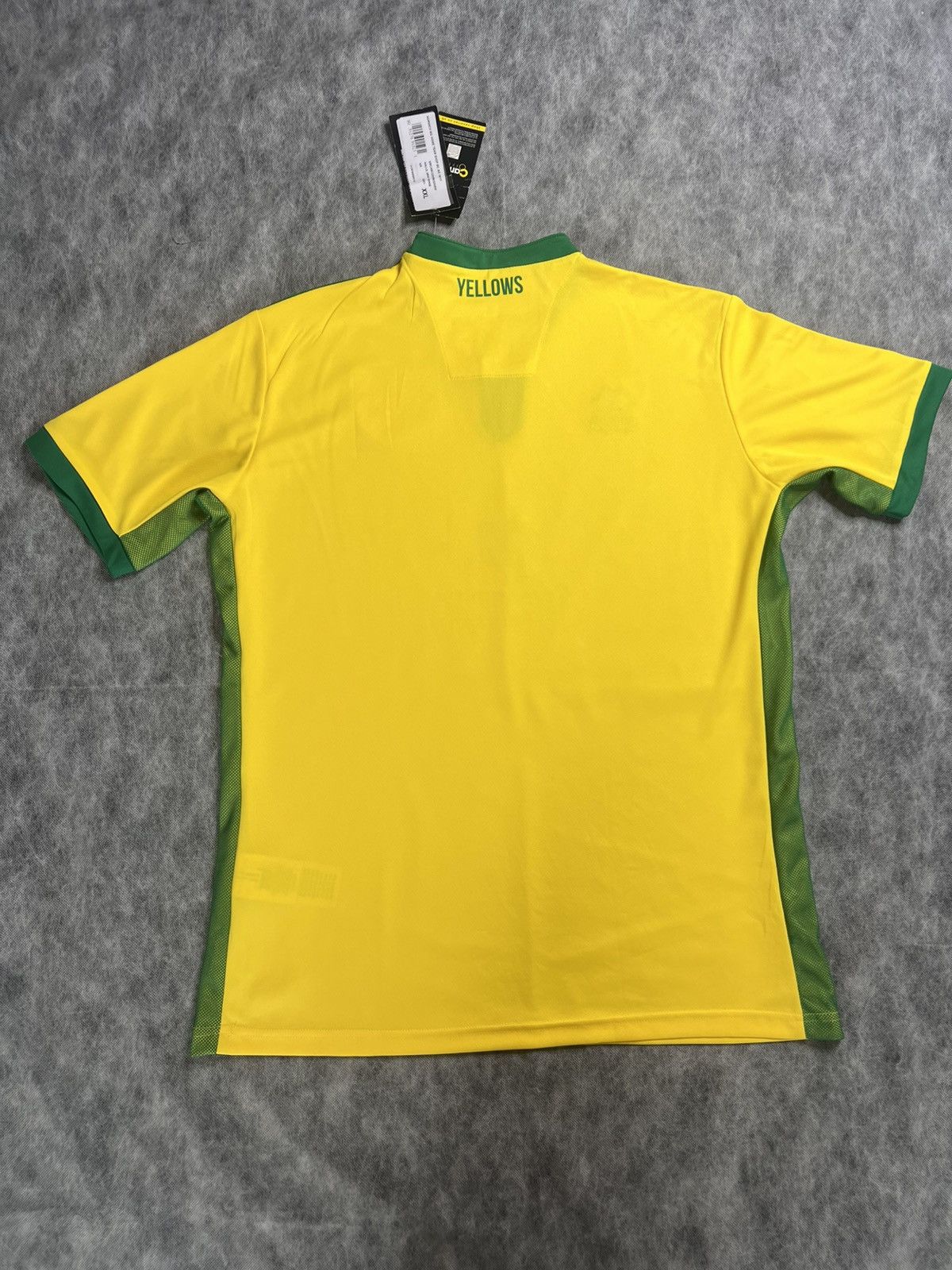 Errea Norwich City Football Shirt Errea XXL Home Kit Jersey 2016 Size US XXL / EU 58 / 5 - 2 Thumbnail