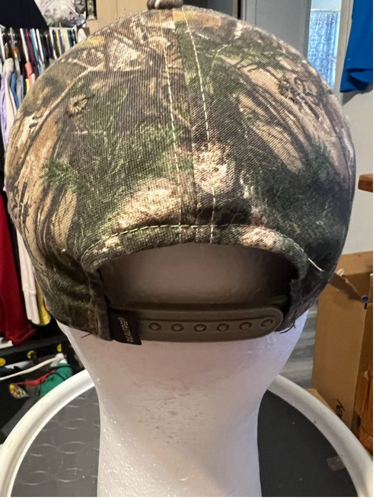 Realtree Men's Realtree Camouflage Grey Trucker Hat One Size Size ONE SIZE - 3 Thumbnail
