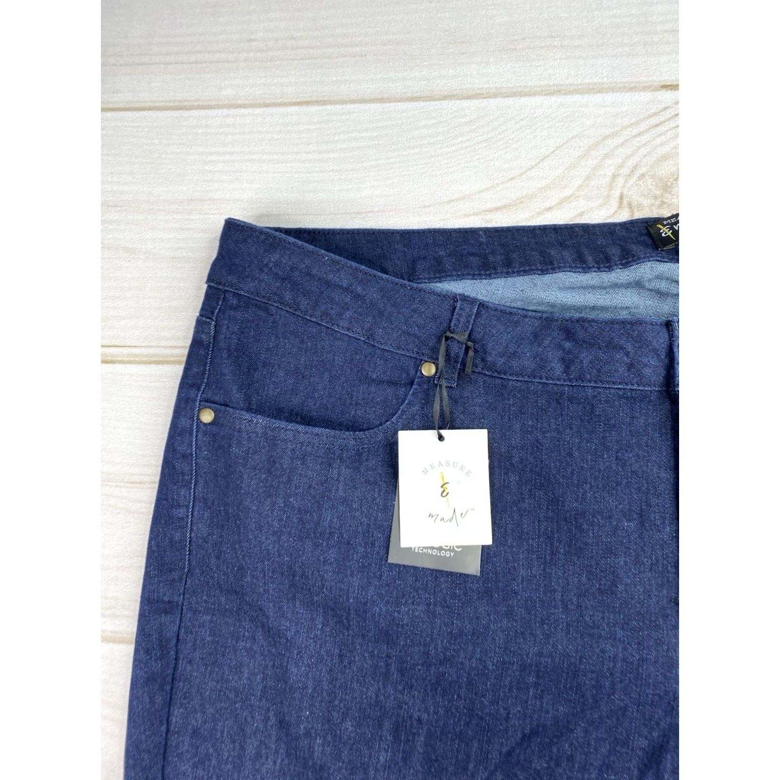 Vintage Measure & Made Jeans Sz 20 Dard Wash Denim Fitlogic Straight NWT Ladies Women's Plus Size 20 Blue Denim Straight Jeans Size 42" / US 20 - 2 Thumbnail
