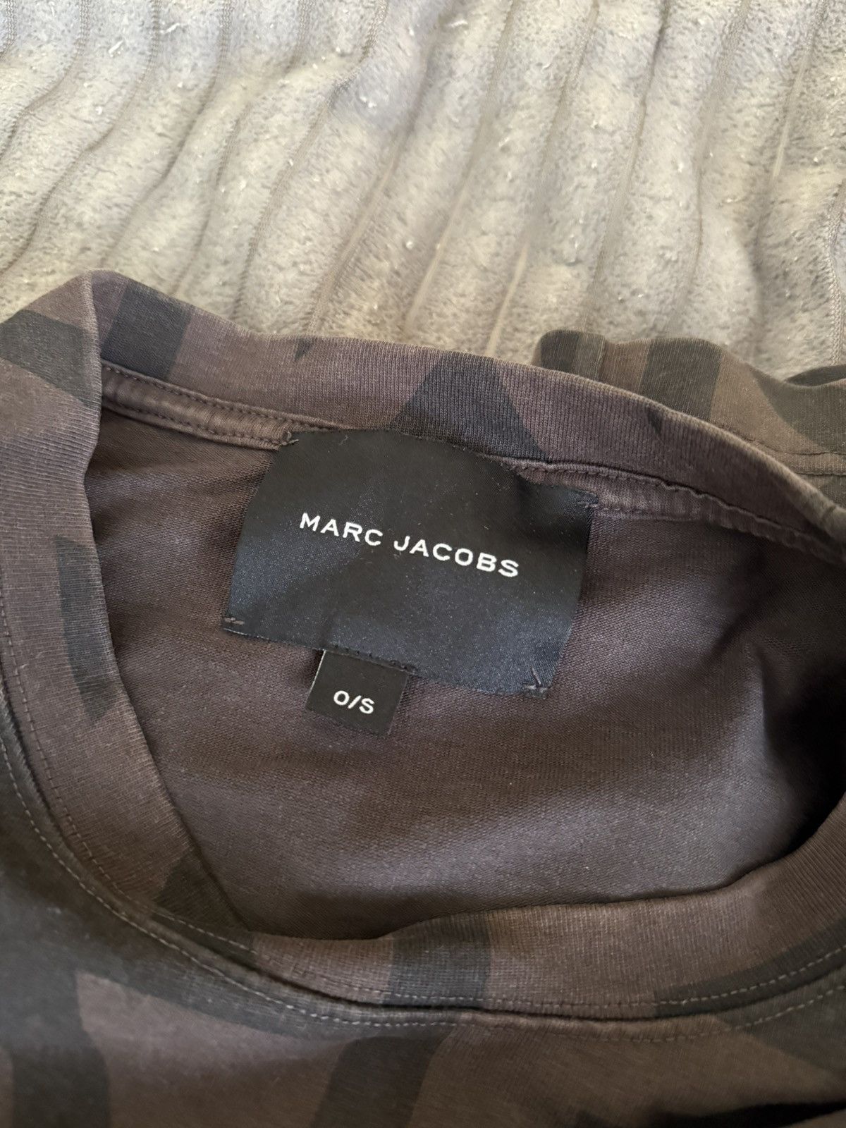 Marc Jacobs Marc Jacobs Monogram T-Shirt Size ONE SIZE - 3 Thumbnail