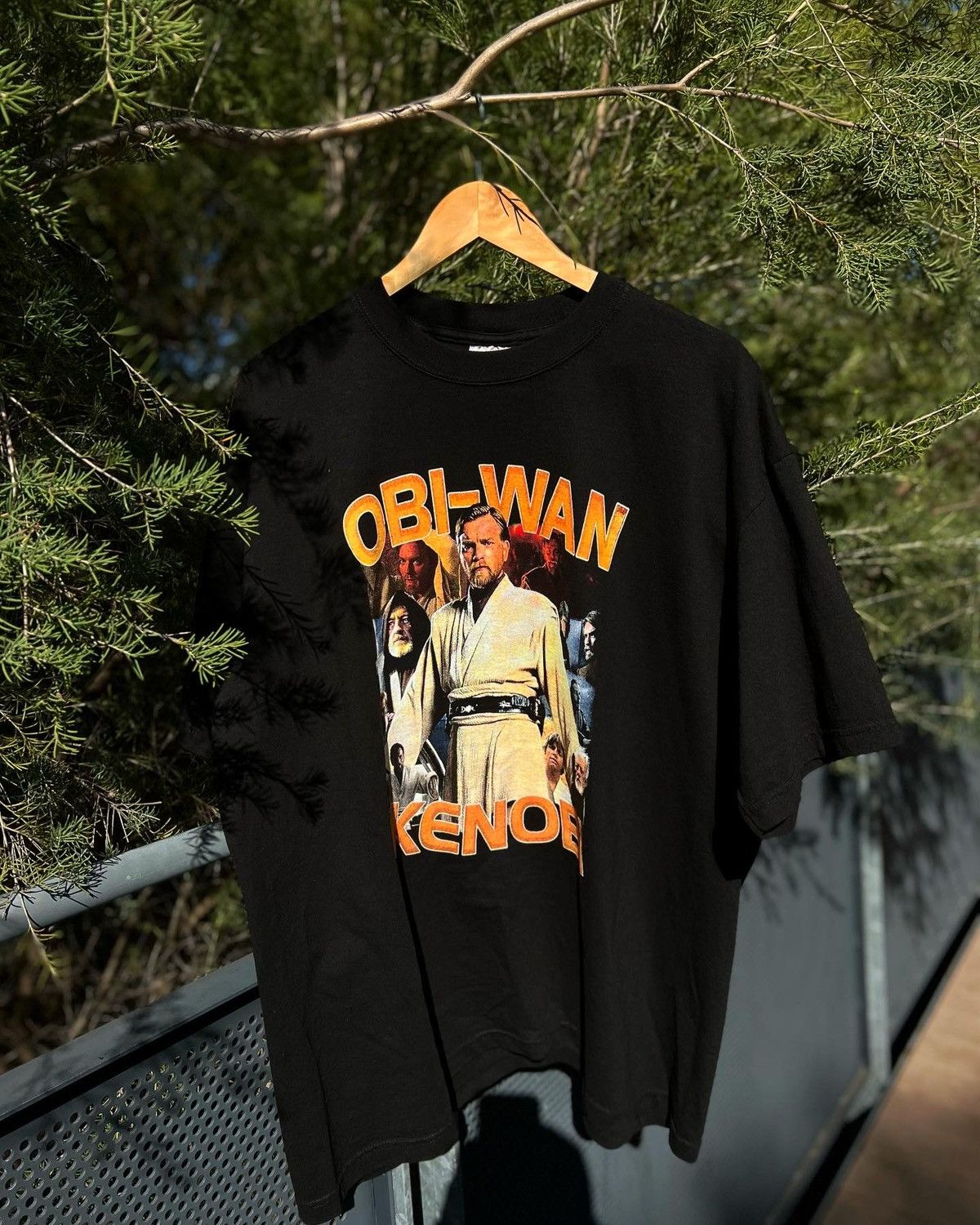 Star Wars Star Wars Obi-Wan Kenobi Tee (XL) Size US XL / EU 56 / 4 - 7 Thumbnail