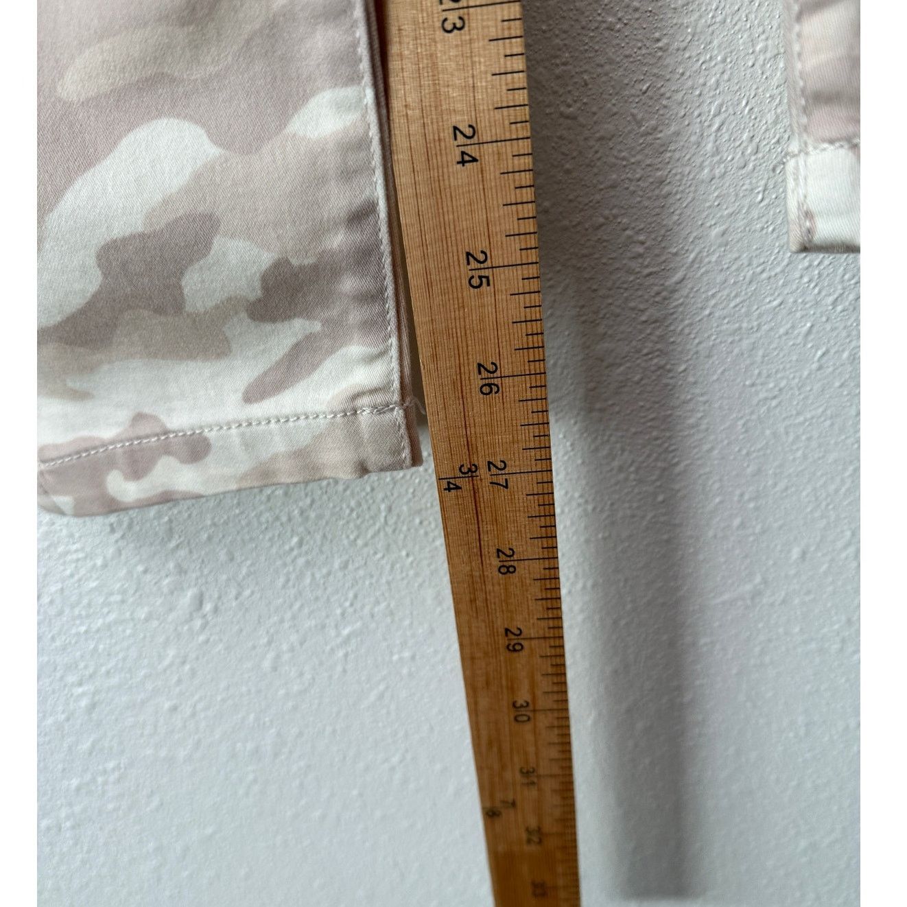 Other Knox Rose women’s camo ankle skinny pants beige 6 mid rise Size 28" / US 6 / IT 42 - 8 Thumbnail
