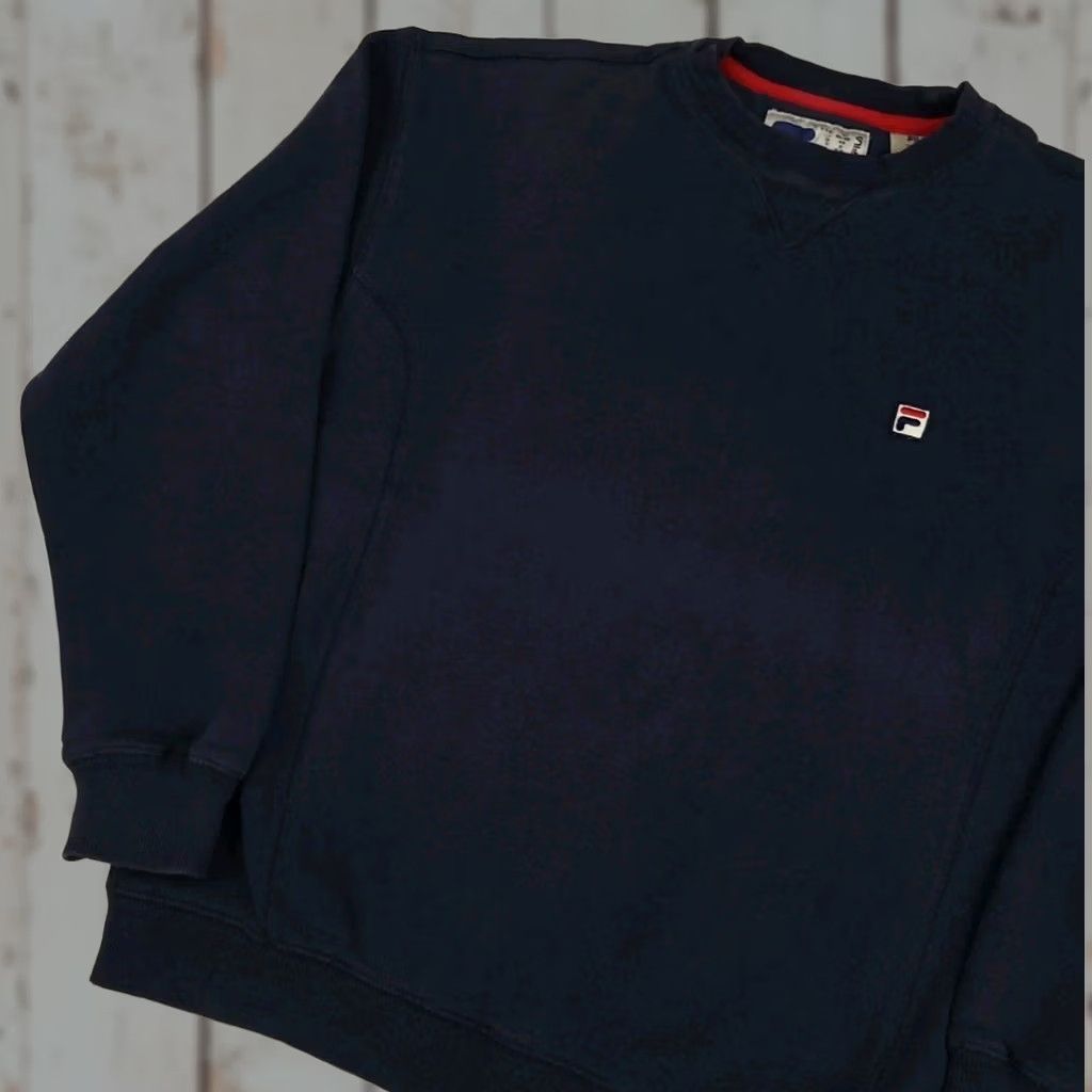 Fila Vintage FILA Logo Sweatshirt Navy S Mens Crew Neck Pullover Athletic Worn Faded USA Small Logo 90s Y2K Size US S / EU 44-46 / 1 - 1 Thumbnail