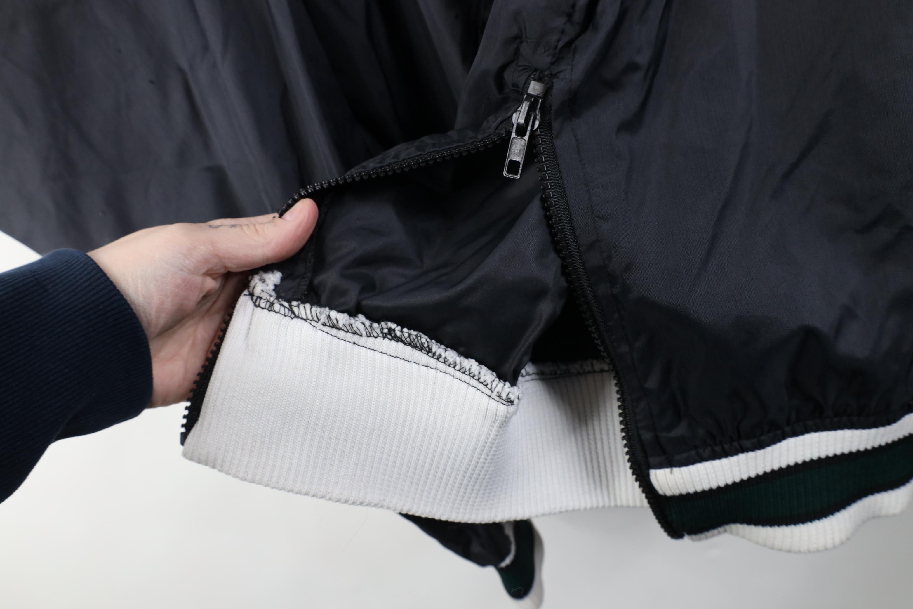 Vintage Vintage 90s Streetwear Golf Windbreaker Jacket Black Size US XL / EU 56 / 4 - 11 Thumbnail