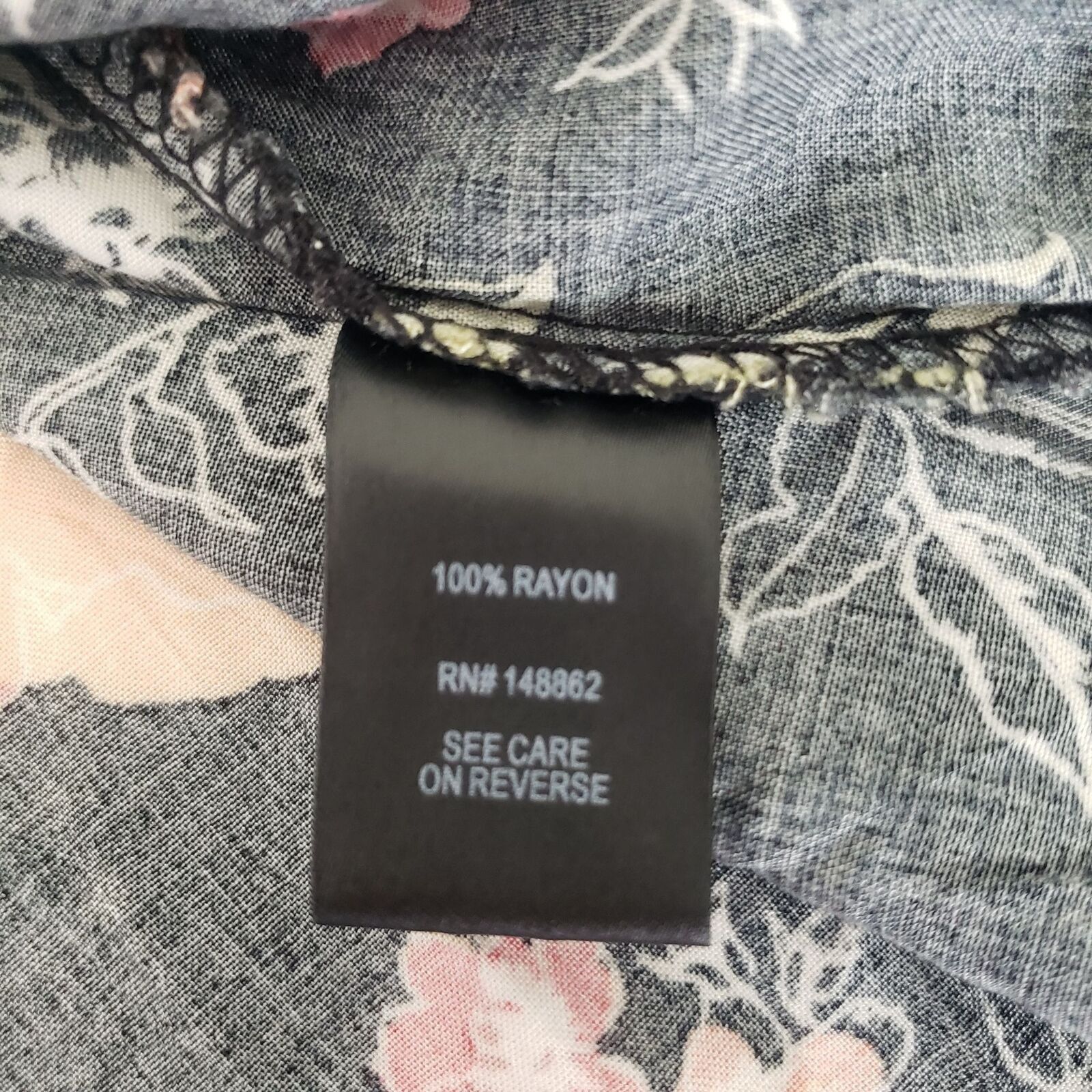 Torrid Torrid Floral Challis Hi Low Skirt Womens Plus Size 3X Black Size 30" / US 8 / IT 44 - 5 Thumbnail