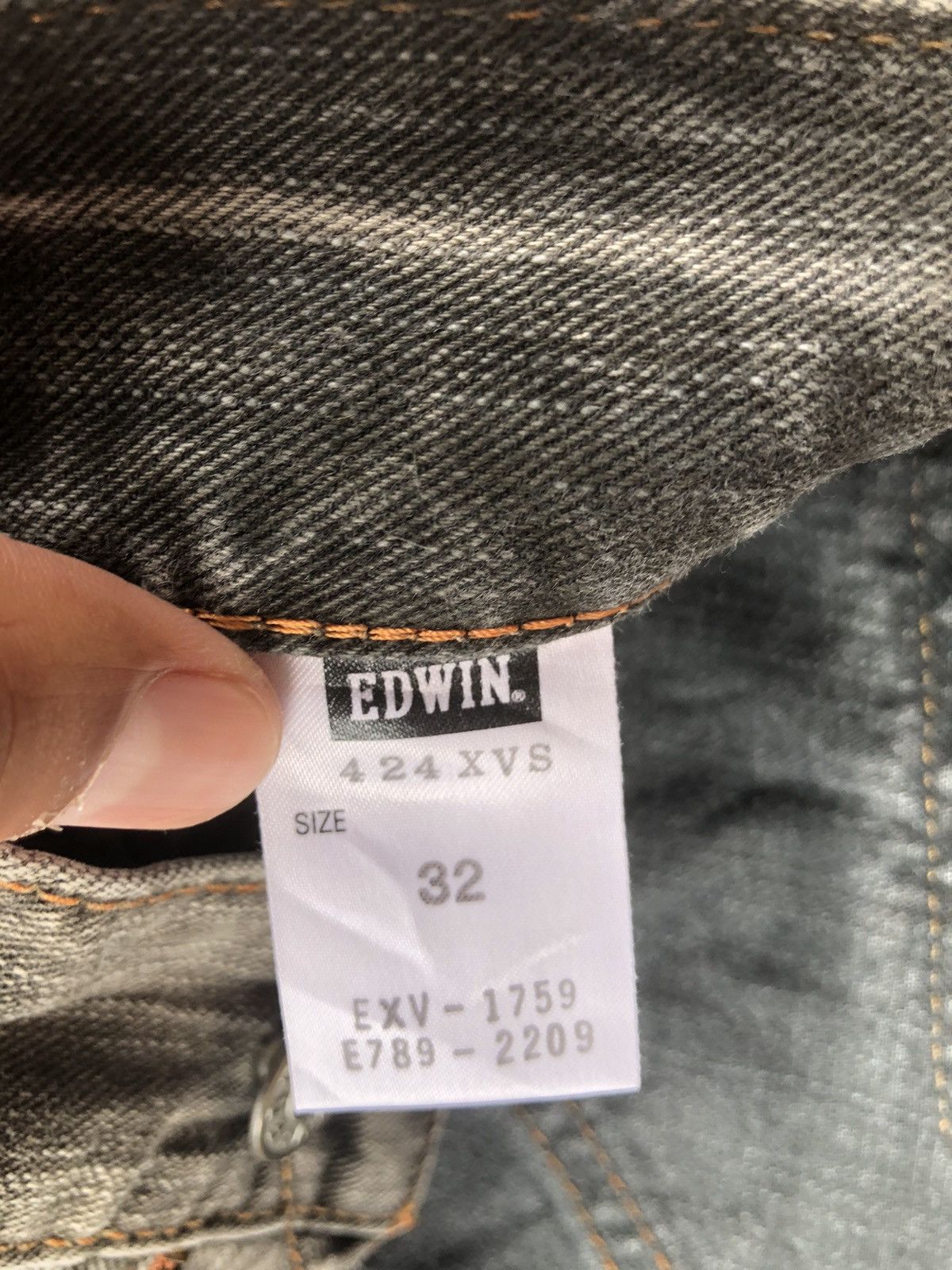 Edwin Japanese Edwin Exclusive Distressed Jeans Size US 33 - 15 Thumbnail