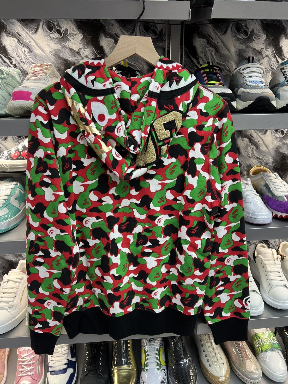 Bape Bape Dubai Shark FullZip Hoodie Size US M / EU 48-50 / 2 - 2 Thumbnail