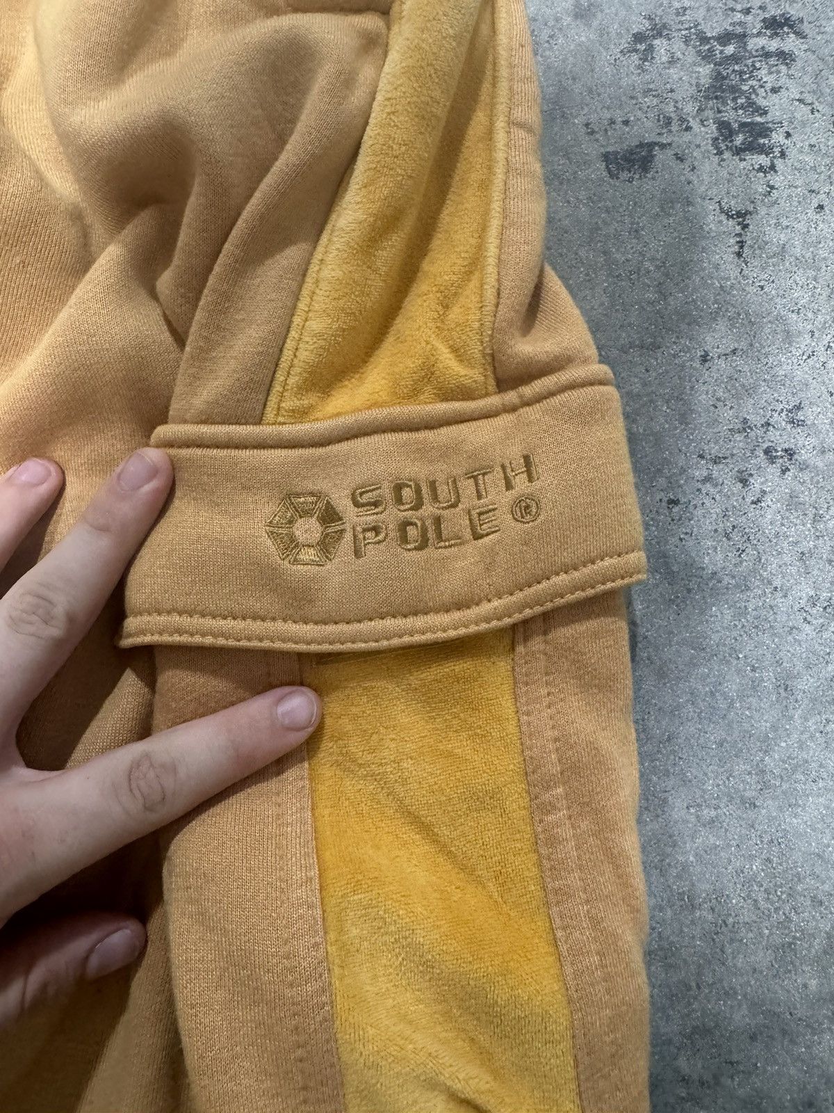 Southpole × Vintage Vintage Y2K southpole Cargo Sweatpants XL Size US 38 / EU 54 - 2 Thumbnail
