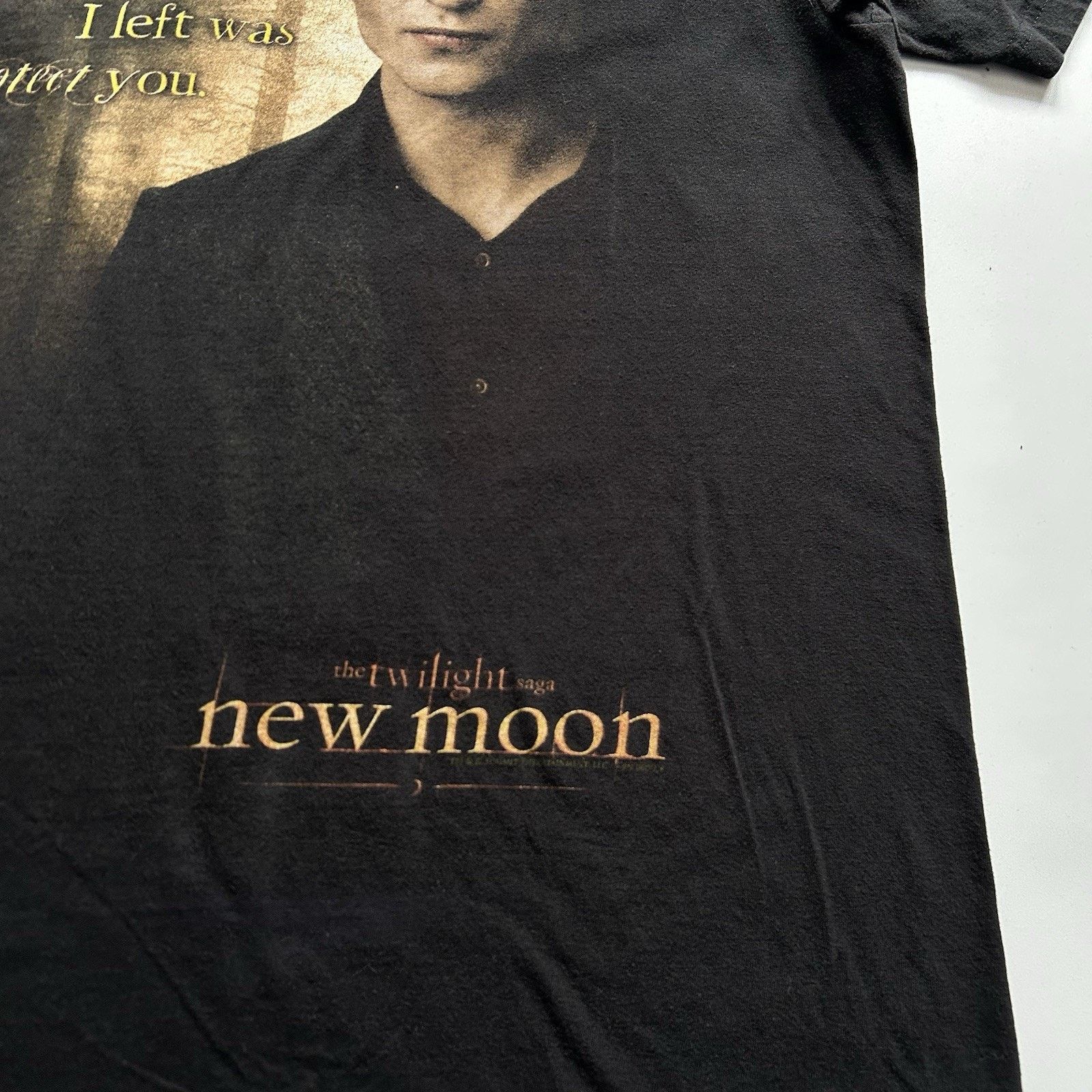 Vintage Vintage Twilight T Shirt Small Edward Cullen New Moon Movie Size US S / EU 44-46 / 1 - 3 Thumbnail