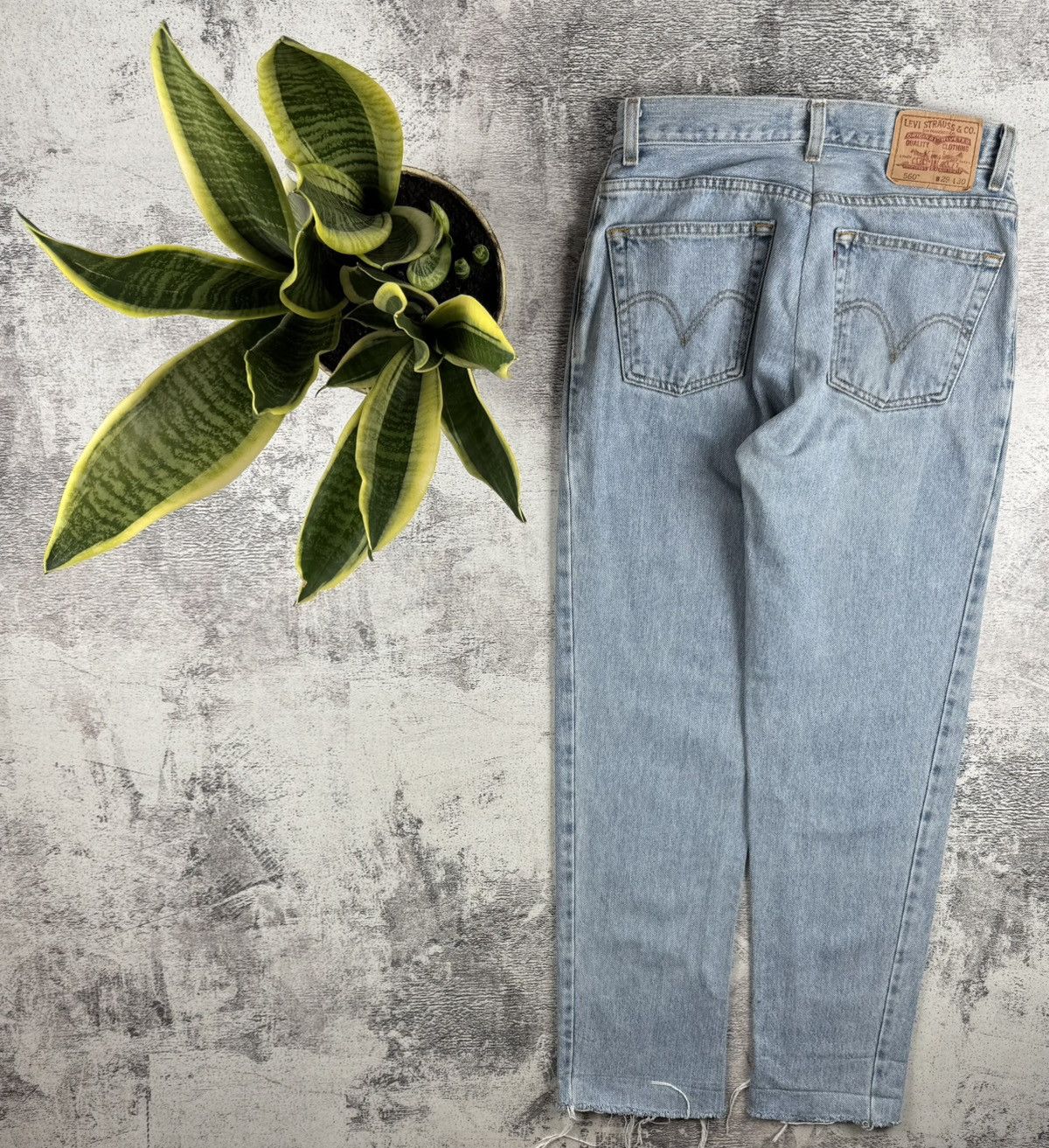 Levi's LEVIS 560 Comfort Fit W29 L30 Denim Straight USA 90s Jeans Pants Trousers Size US 30 / EU 46 - 1 Thumbnail