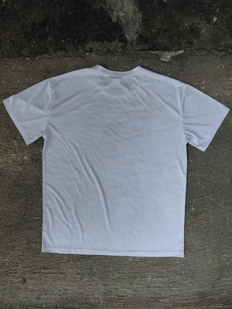 Vintage nisekoi anime shirt heavy polyster