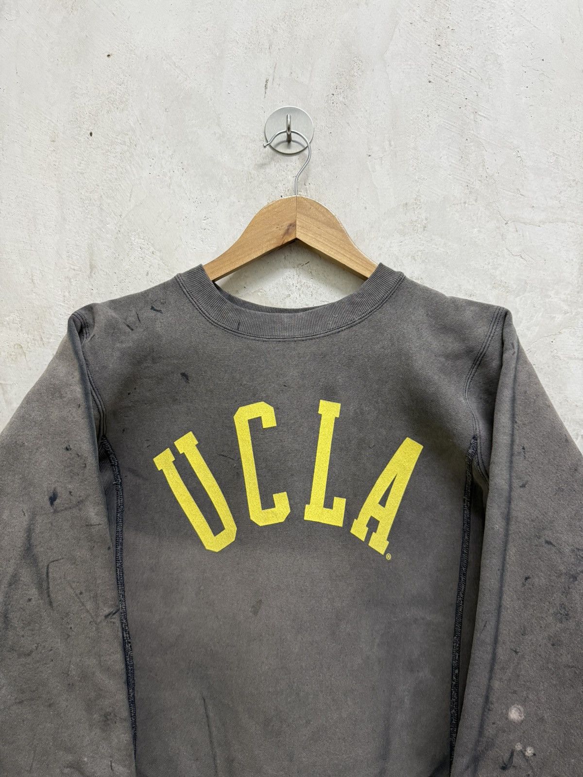 Champion 2000s Faded Champion UCLA Reverse Weave Sweatshirt Size US S / EU 44-46 / 1 - 3 Thumbnail
