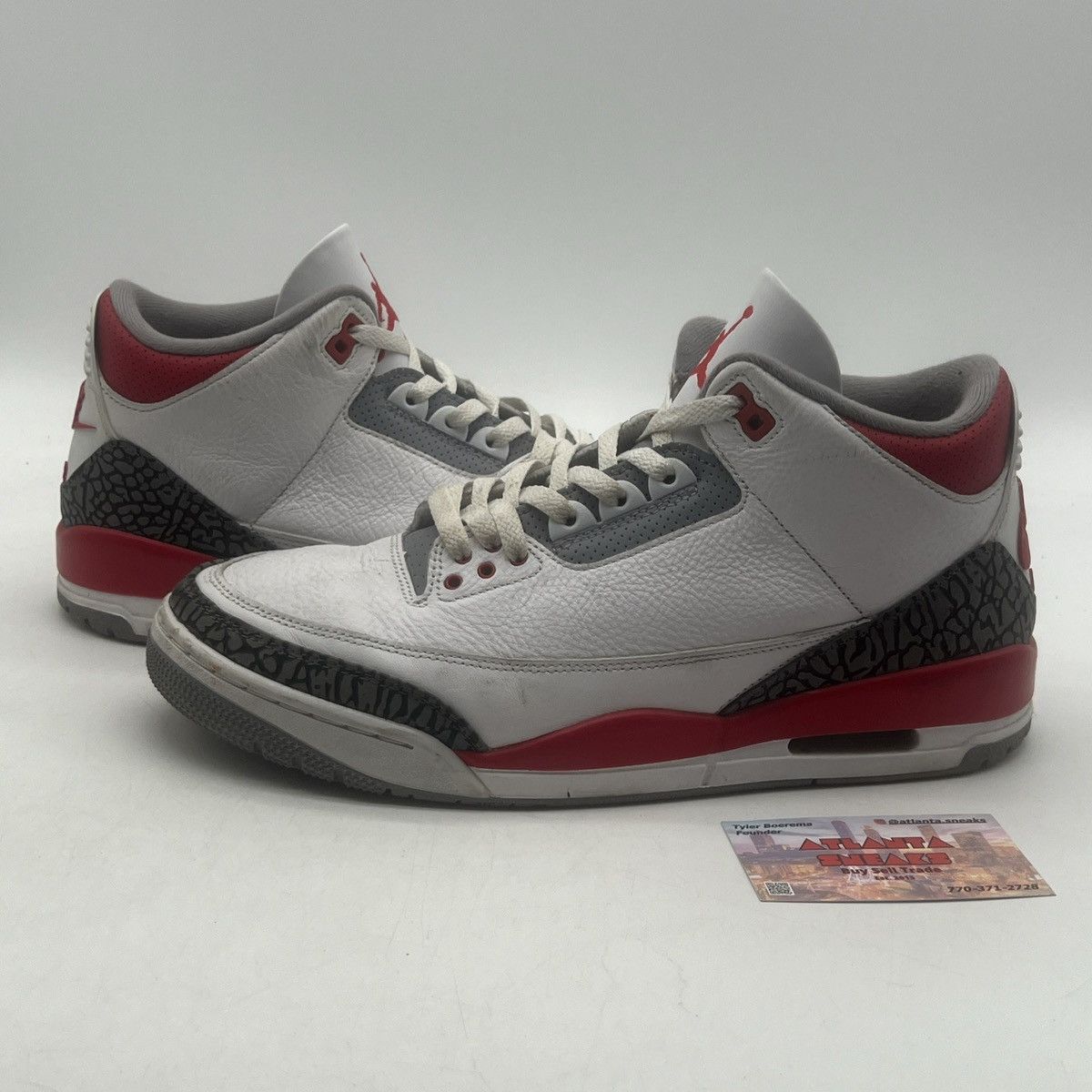 Jordan Brand Air Jordan 3 fire red Size US 11.5 / EU 44-45 - 1 Thumbnail