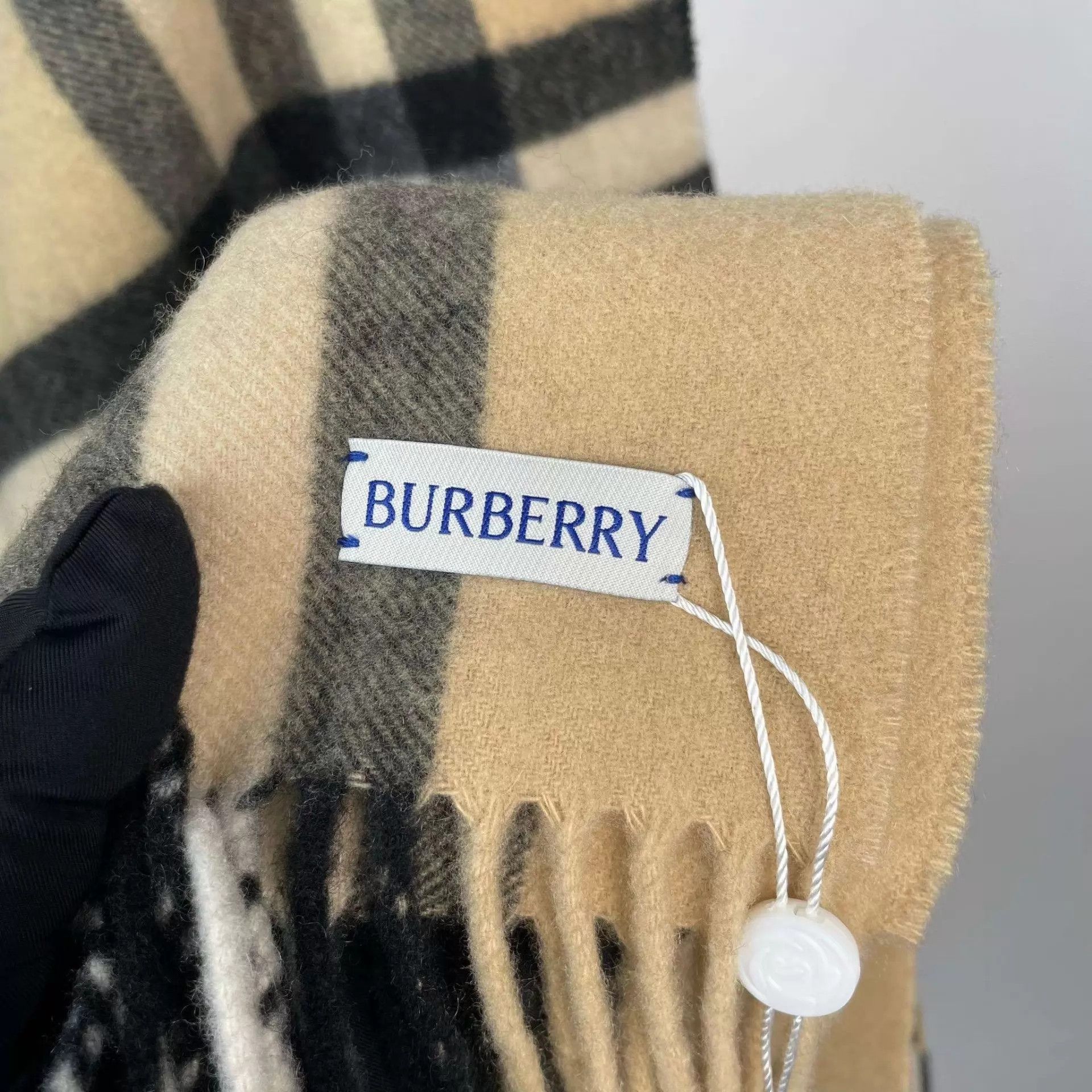 Burberry Burberry Cashmere Scarf Milk Tea Colorblock 200x52cm Size ONE SIZE - 5 Thumbnail
