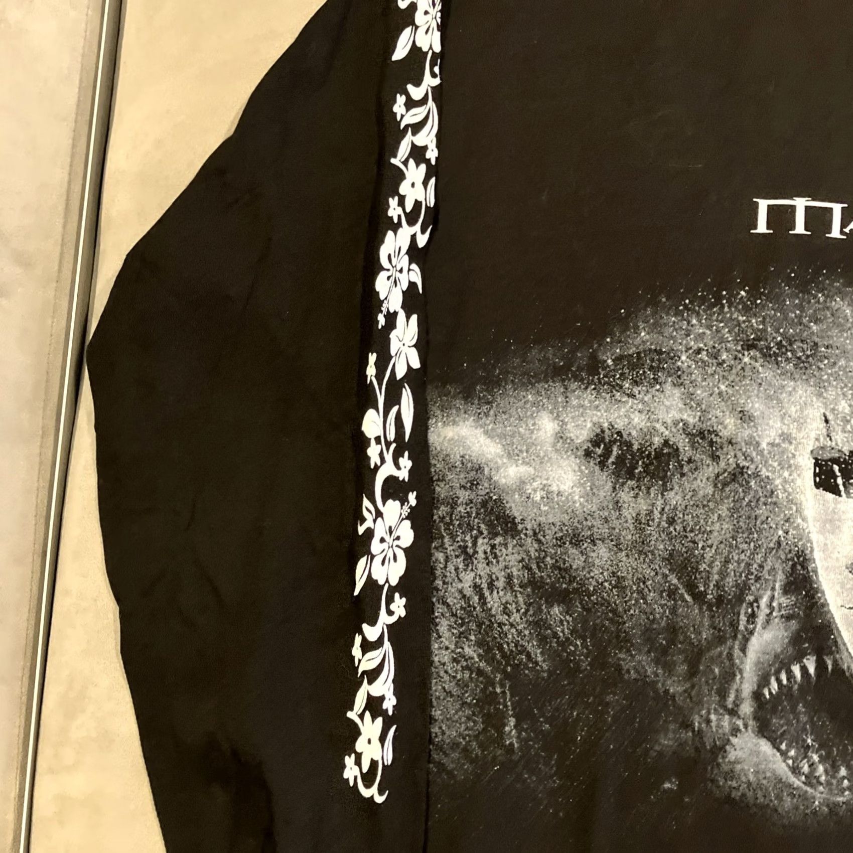 Delta VINTAGE Delta Surfing All Over Print Long Sleeve T Shirt XL Men Black Maui Hawaii Size US XL / EU 56 / 4 - 3 Thumbnail
