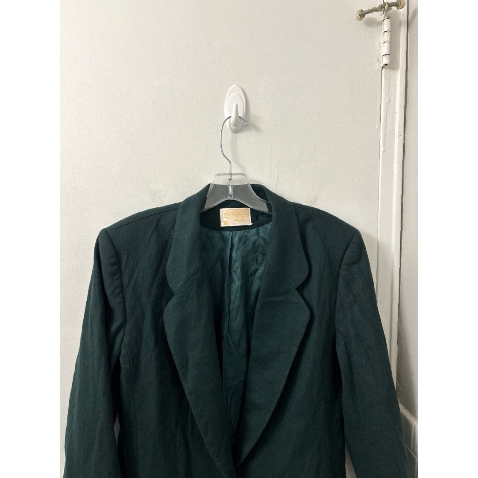 Pendleton VINTAGE Pendleton Blazer Jacket Womens Size 10 100% Wool Made in USA Green Notch Lapel One-Button Size L / US 10 / IT 46 - 2 Thumbnail