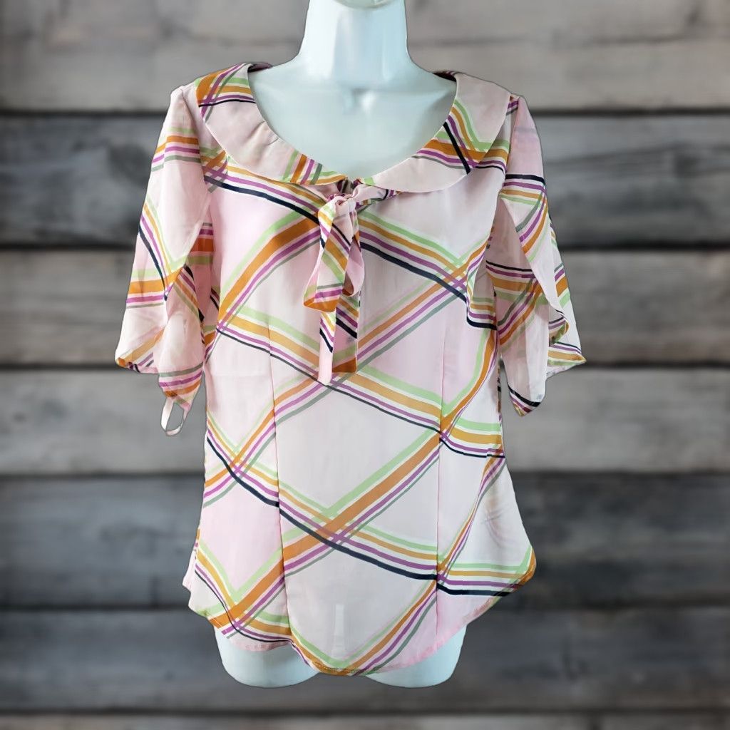 Vintage Tulle Blouse Shirt Pink M Semi Sheer Womens Top Sz Medium, Short Sleeve, Polyester, Basic, Sheer, 18.5" Width, 22.5" Length, Womens Size M / US 6-8 / IT 42-44 - 1 Thumbnail