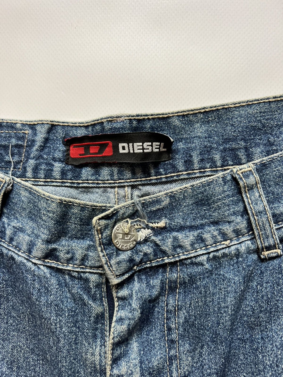Diesel Vintage Diesel Breeches Corduroy Blue Brown Shorts Pants Size US 32 / EU 48 - 5 Thumbnail
