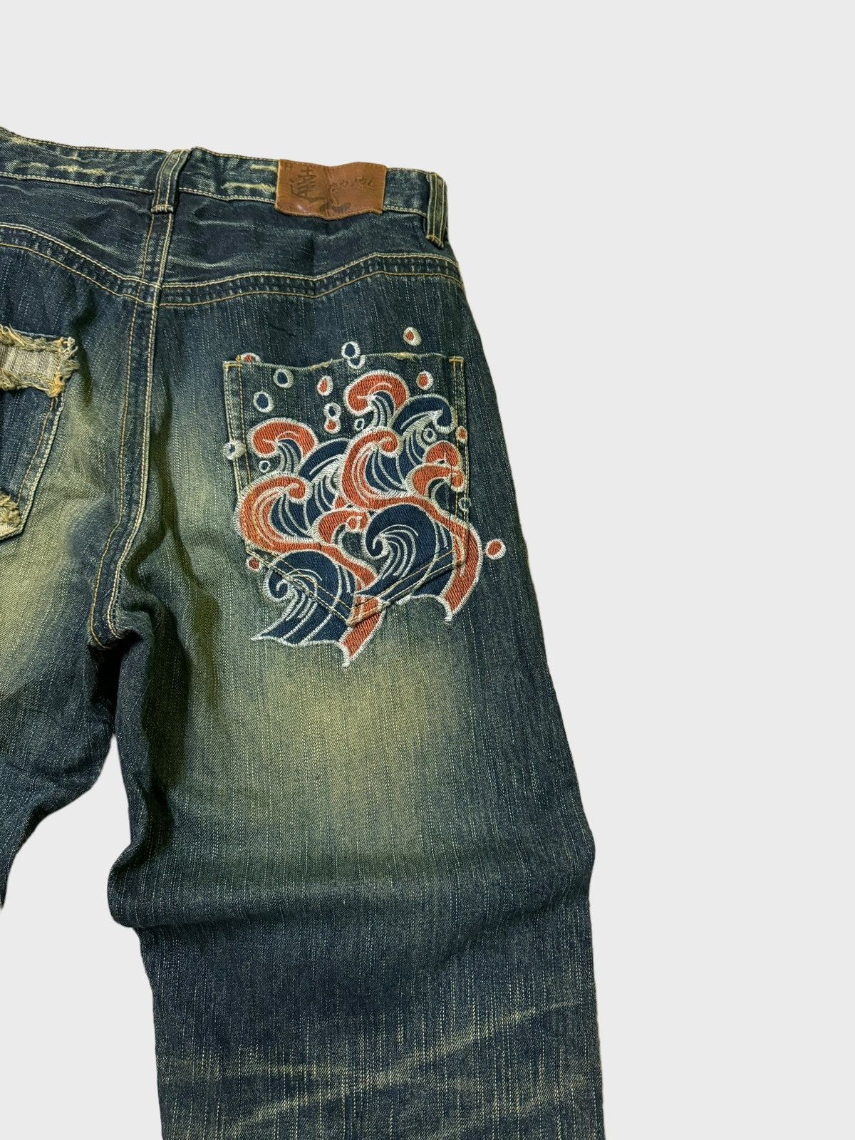 Tornado Mart Made in Japan Osaka Big Train Distressed Denim Jeans Size US 29 - 12 Thumbnail