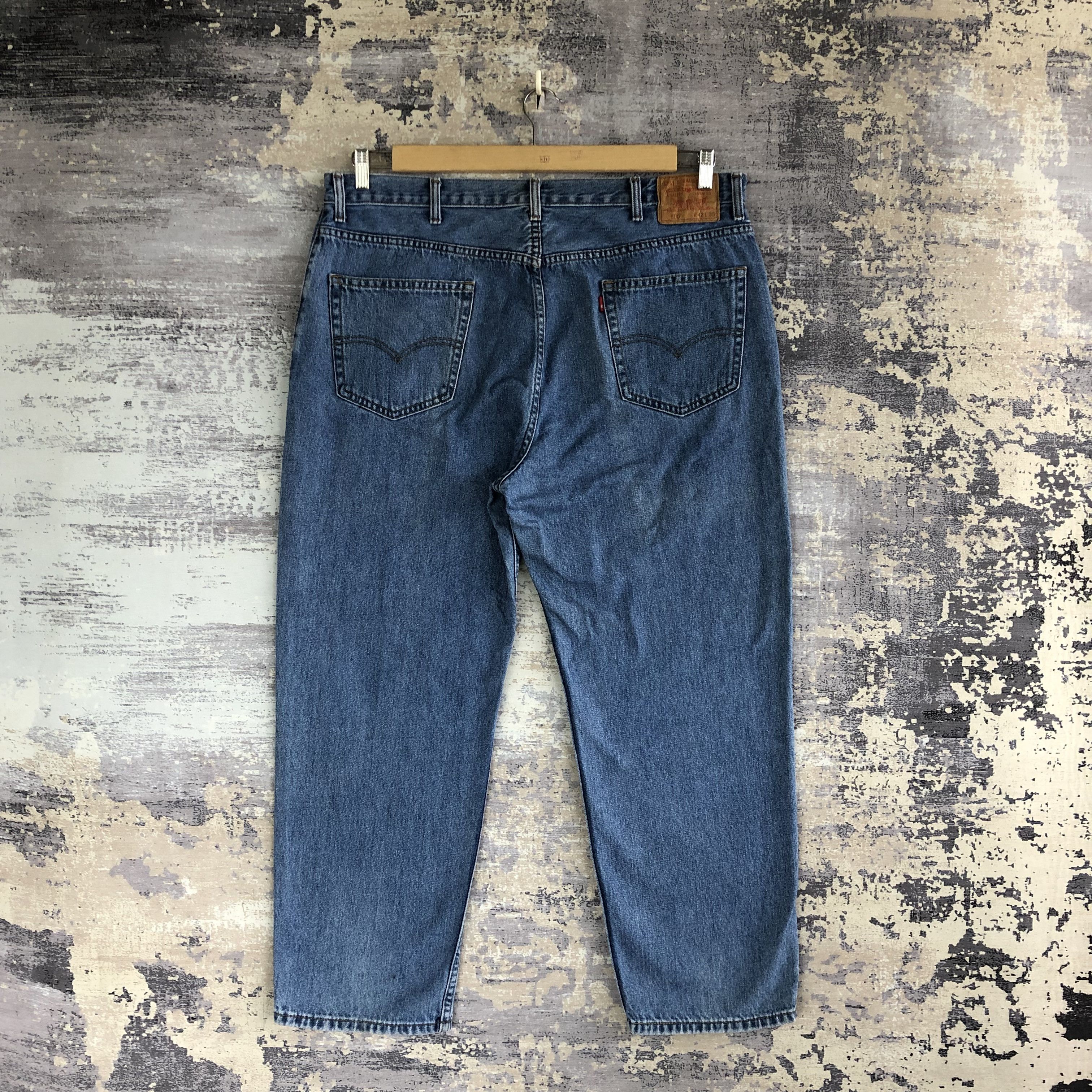 Levi's Vintage Levis Baggy Jeans Levi's High Waist Faded Denim Size US 40 / EU 56 - 2 Thumbnail