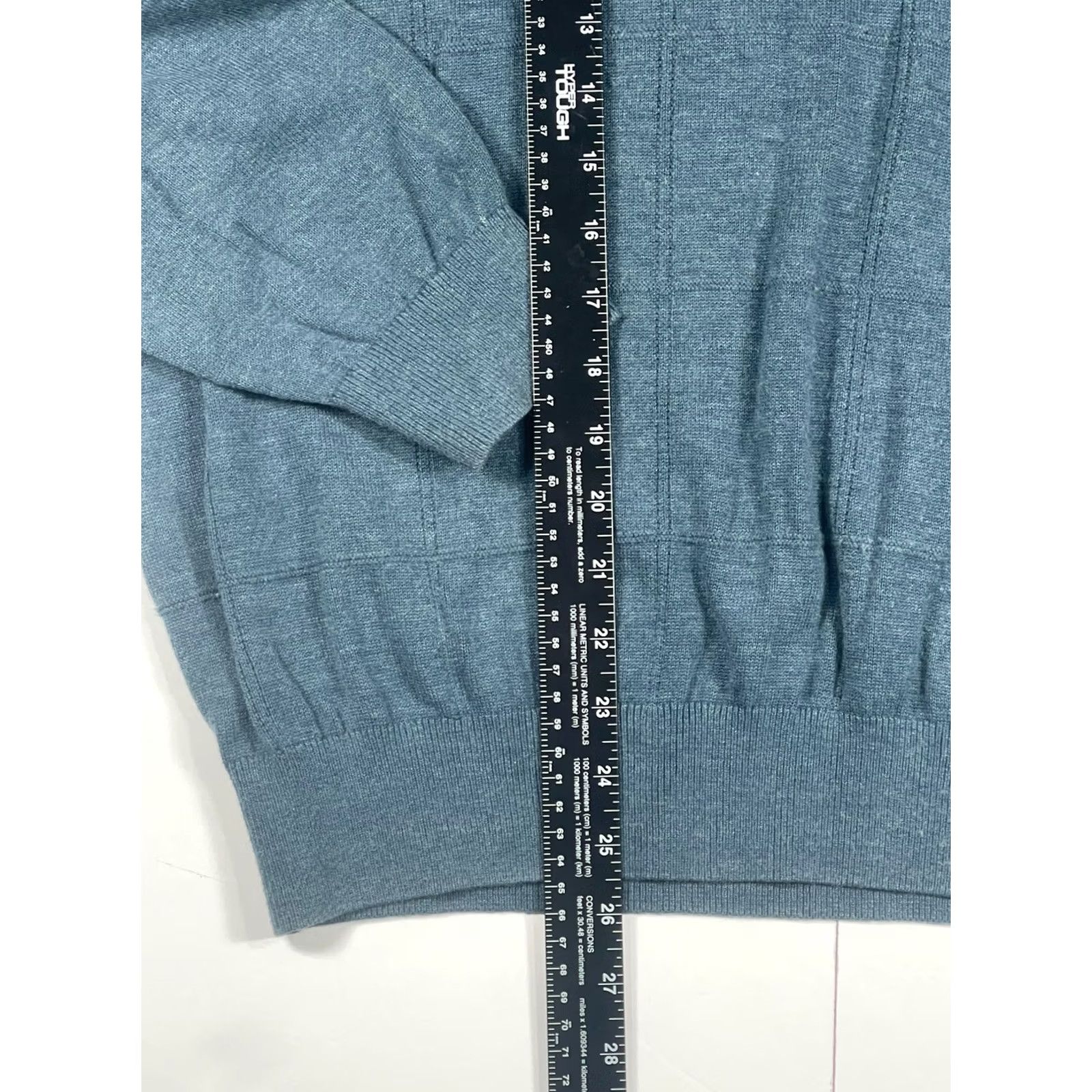 Van Heusen Van Heusen Men’s Gray Long Sleeve Pullover 1/4 Zip Knit Sweater Size M Medium Size US M / EU 48-50 / 2 - 3 Thumbnail