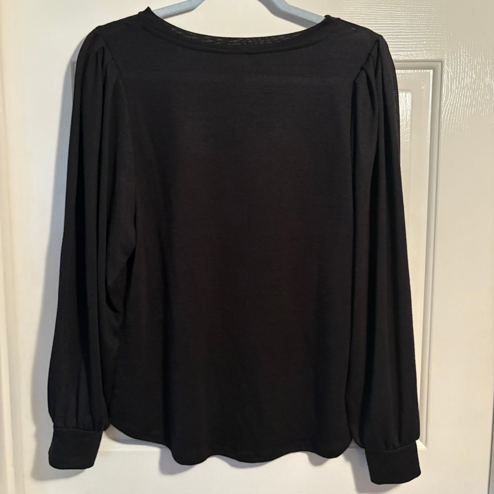Banana Republic Banana Republic Luxespun Black Long Sleeve Pleated Shoulder Size M / US 6-8 / IT 42-44 - 5 Thumbnail