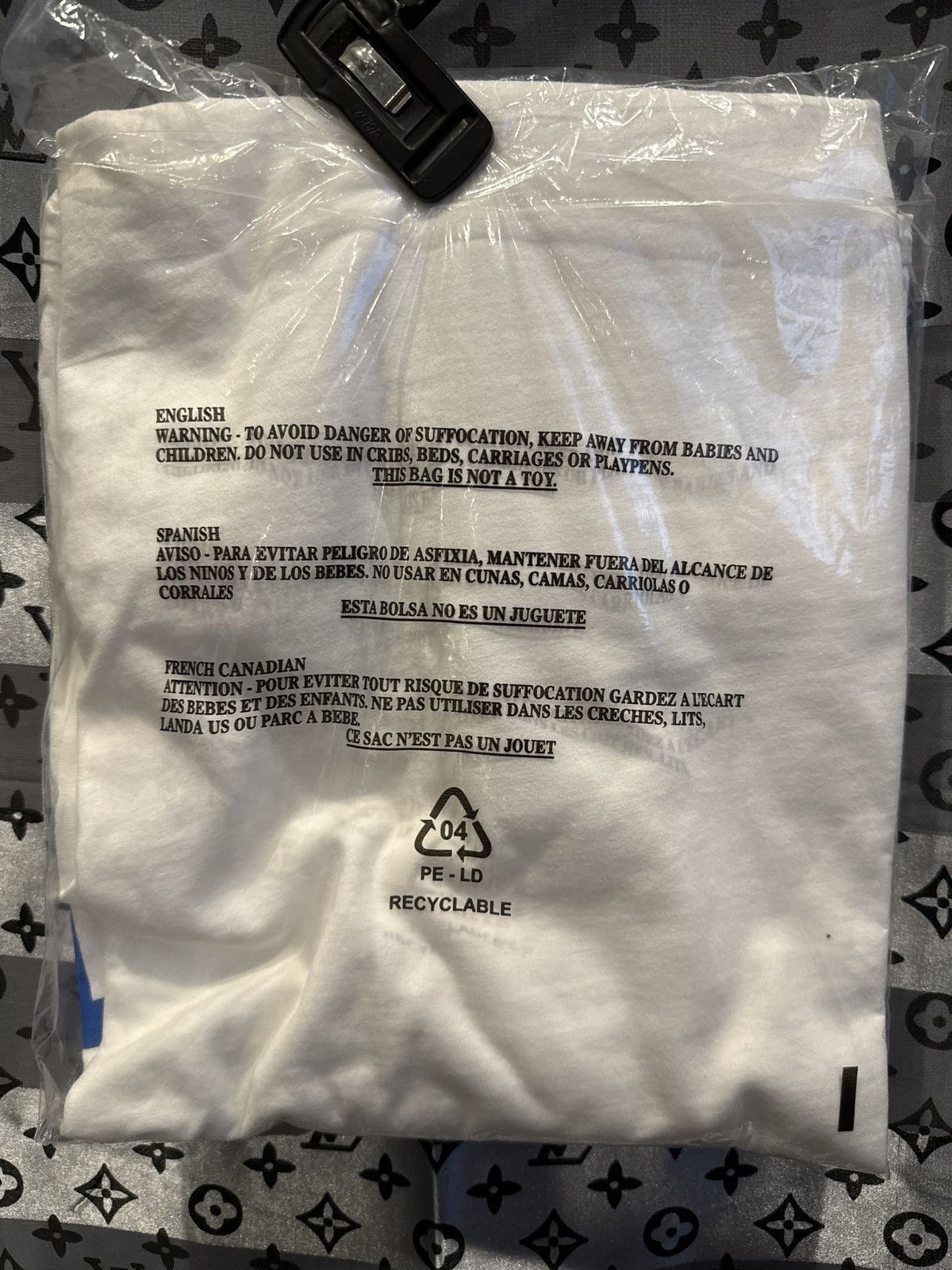 Market Market Blue/White Box Logo Tee – XL – Streetwear Essential Size US XL / EU 56 / 4 - 3 Thumbnail