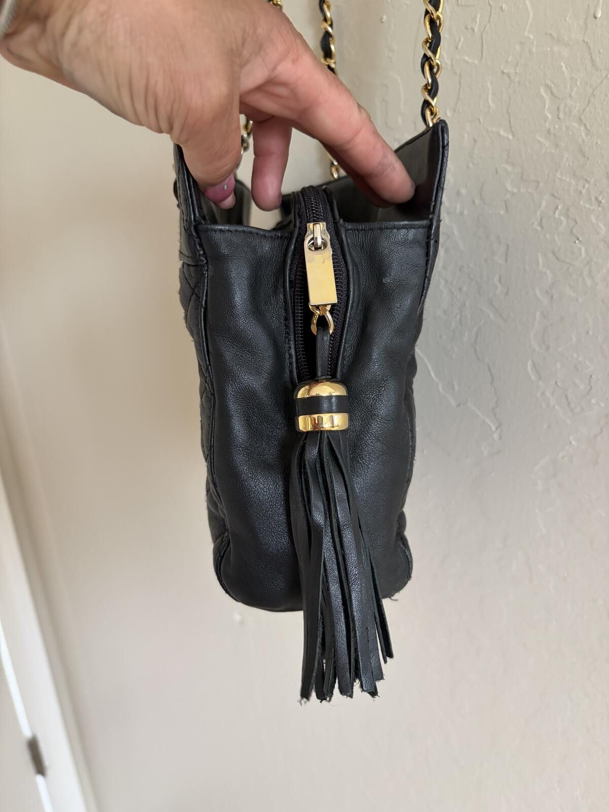 Other Vintage Tig Two by Tignanello Shoulder Bag with Gold Chain Size ONE SIZE - 12 Thumbnail