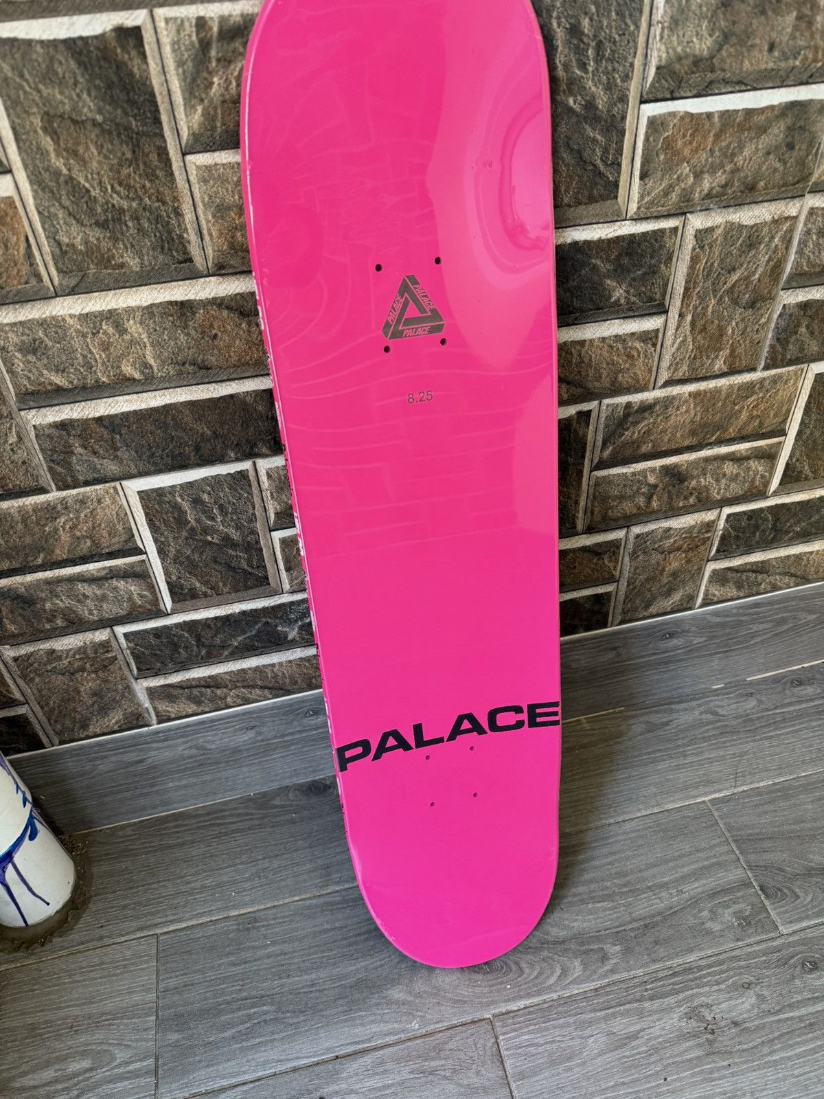Palace Palace Racey 8.25 Skatedeck Pink Size ONE SIZE - 2 Thumbnail
