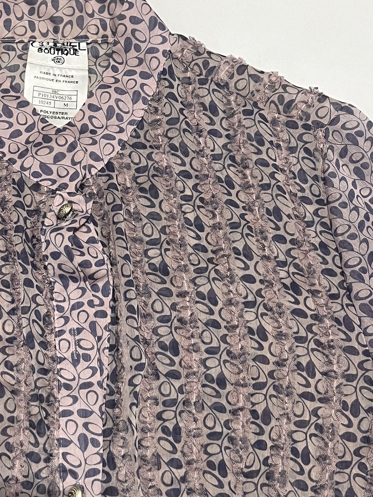 Chanel Vintage 90s Chanel Rayon silk shirt Size XS / US 0-2 / IT 36-38 - 2 Thumbnail