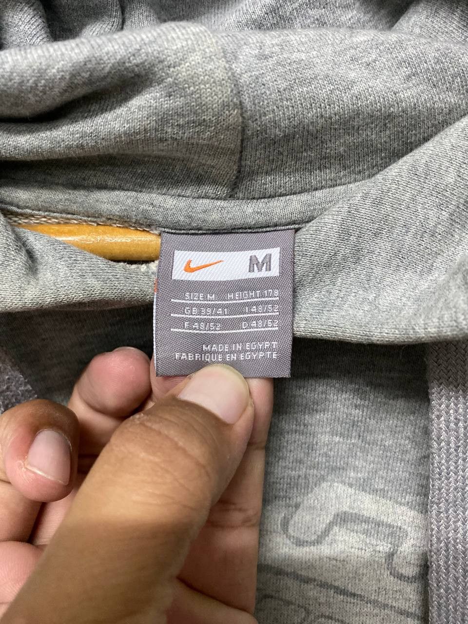 Nike vintage nike hoody nice design Size US M / EU 48-50 / 2 - 9 Thumbnail