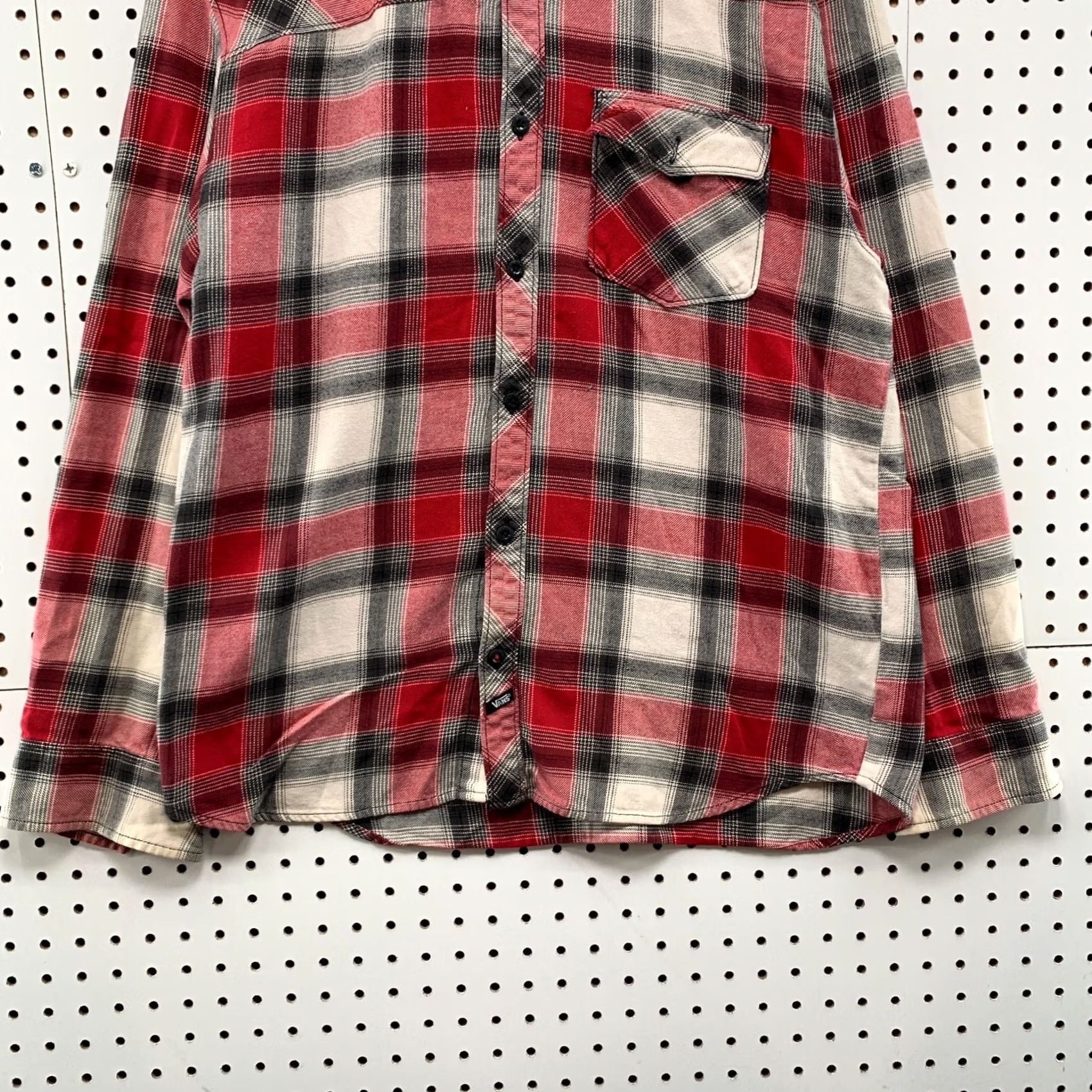 Vans VAns Button-Up Flannel Shirt Mens Large Red Plaid Long Sleeve Button-Up Shirt Mens Large Red White Plaid •Van s• Size US L / EU 52-54 / 3 - 6 Thumbnail