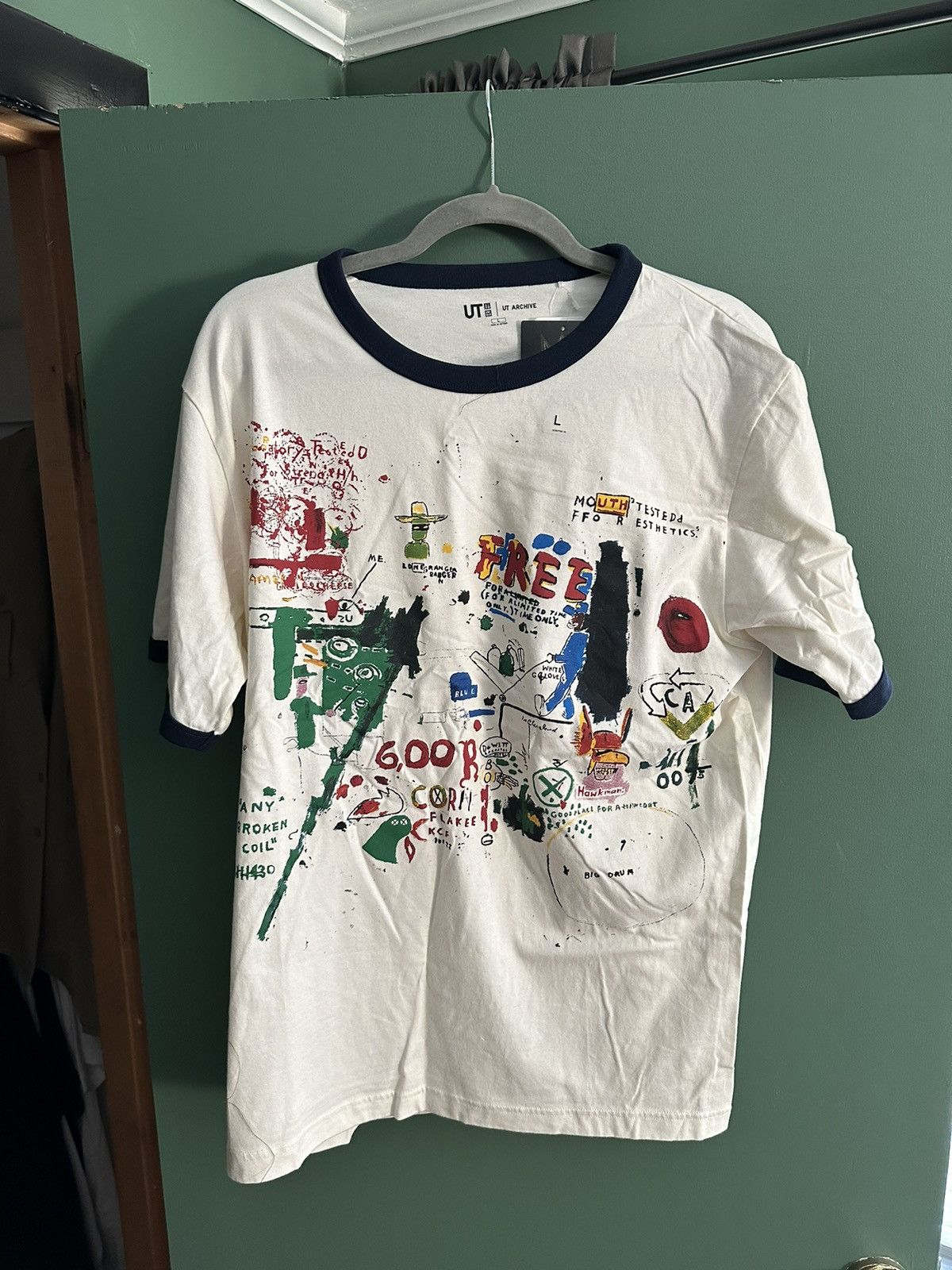 Uniqlo UT Archive Graphic Jean-Michel Basquiat Size US L / EU 52-54 / 3 - 1 Thumbnail