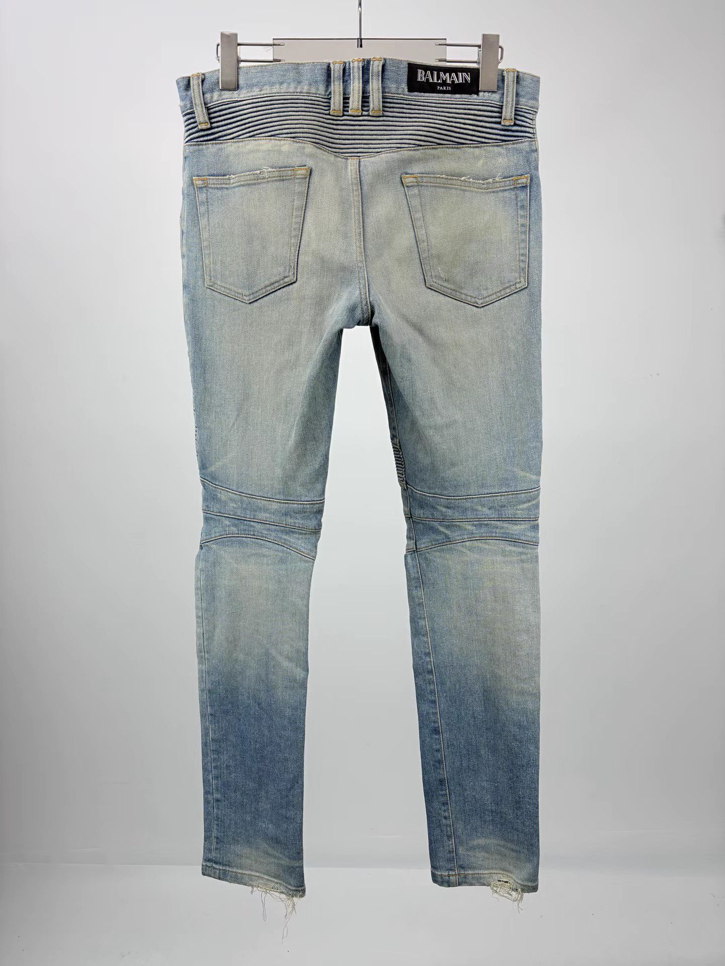 Balmain BALMAIN Cut-Out Distressed Jeans Size US 30 / EU 46 - 2 Thumbnail