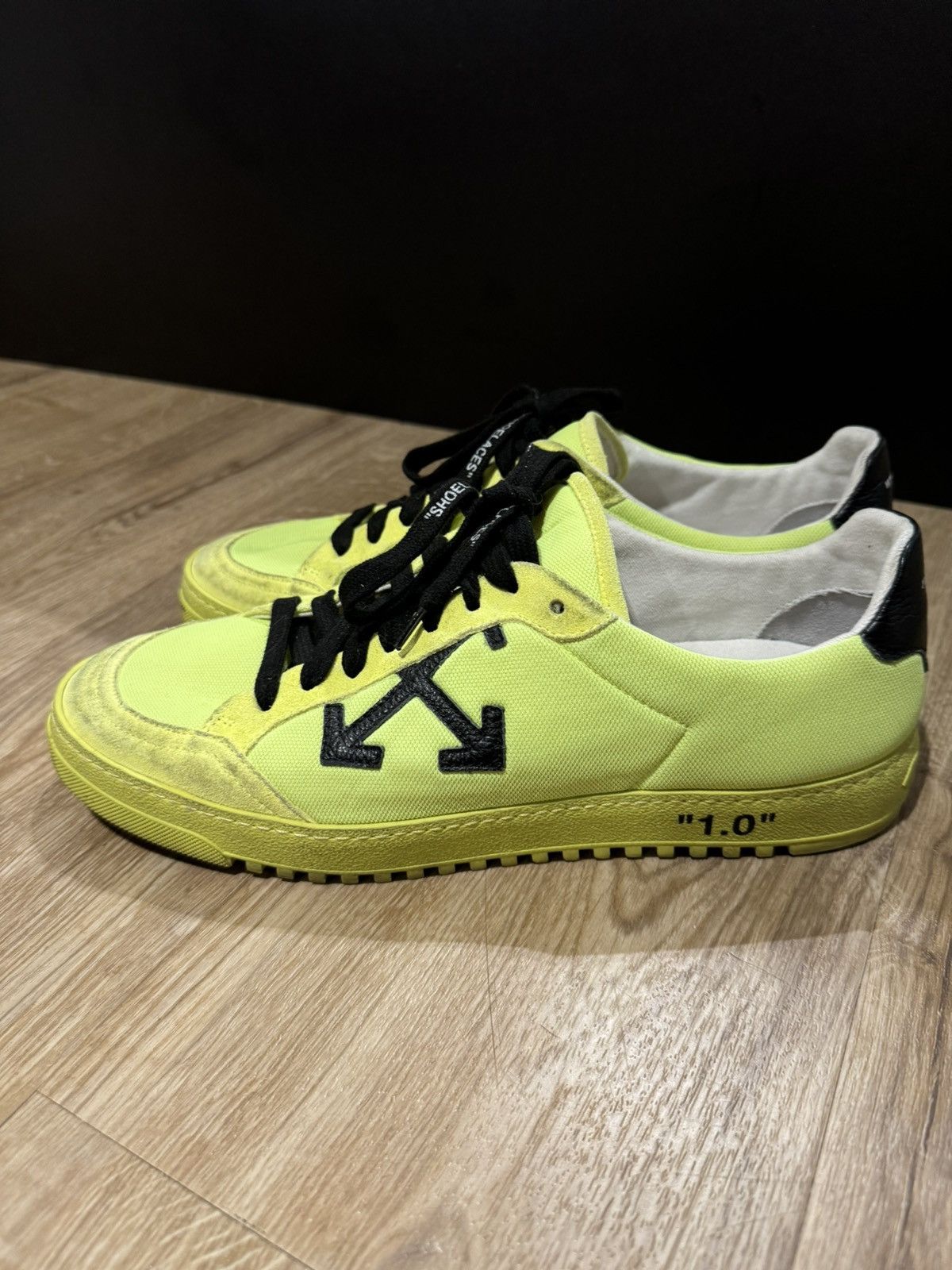 Off-White Off White 1.0 Fluo Yellow 43 EU Size US 9.5 / EU 42-43 - 2 Thumbnail