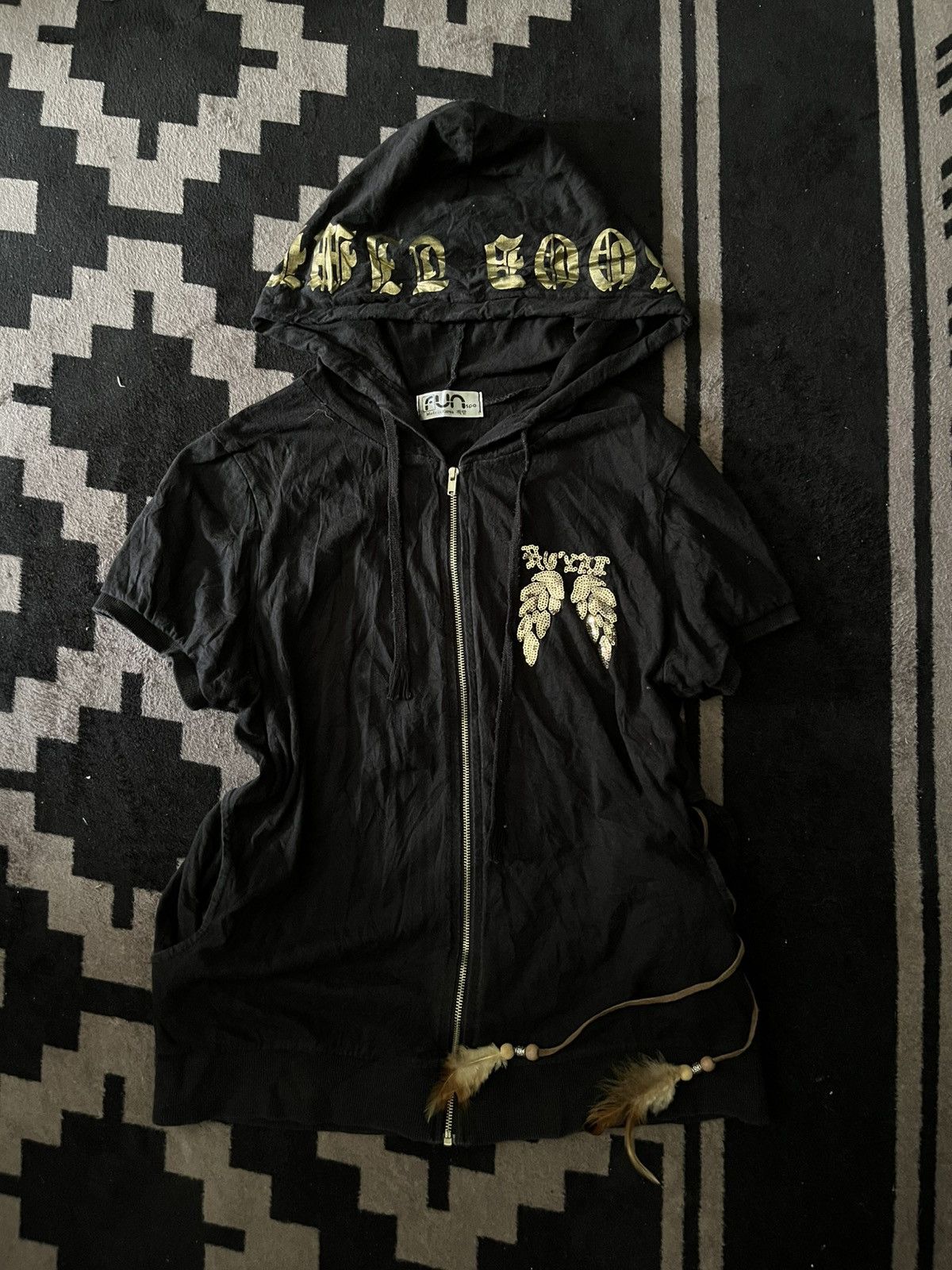 Le Grande Bleu (L.G.B.) 2000s Fun spo glitter gold vkei vest hoodie Size US S / EU 44-46 / 1 - 1 Thumbnail