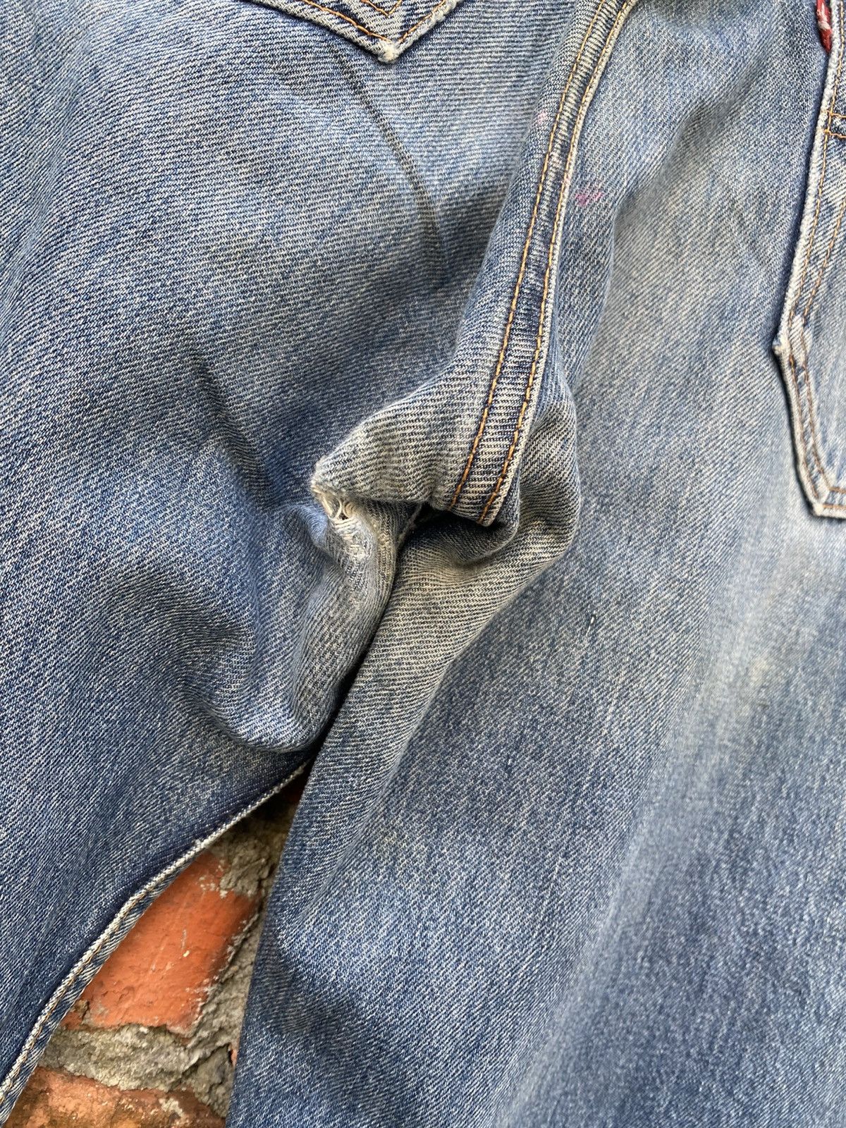 Levi's × Levi's Vintage Clothing × Vintage W35x29.5 Vintage levi's 501 made in USA distressed Size US 35 - 5 Thumbnail