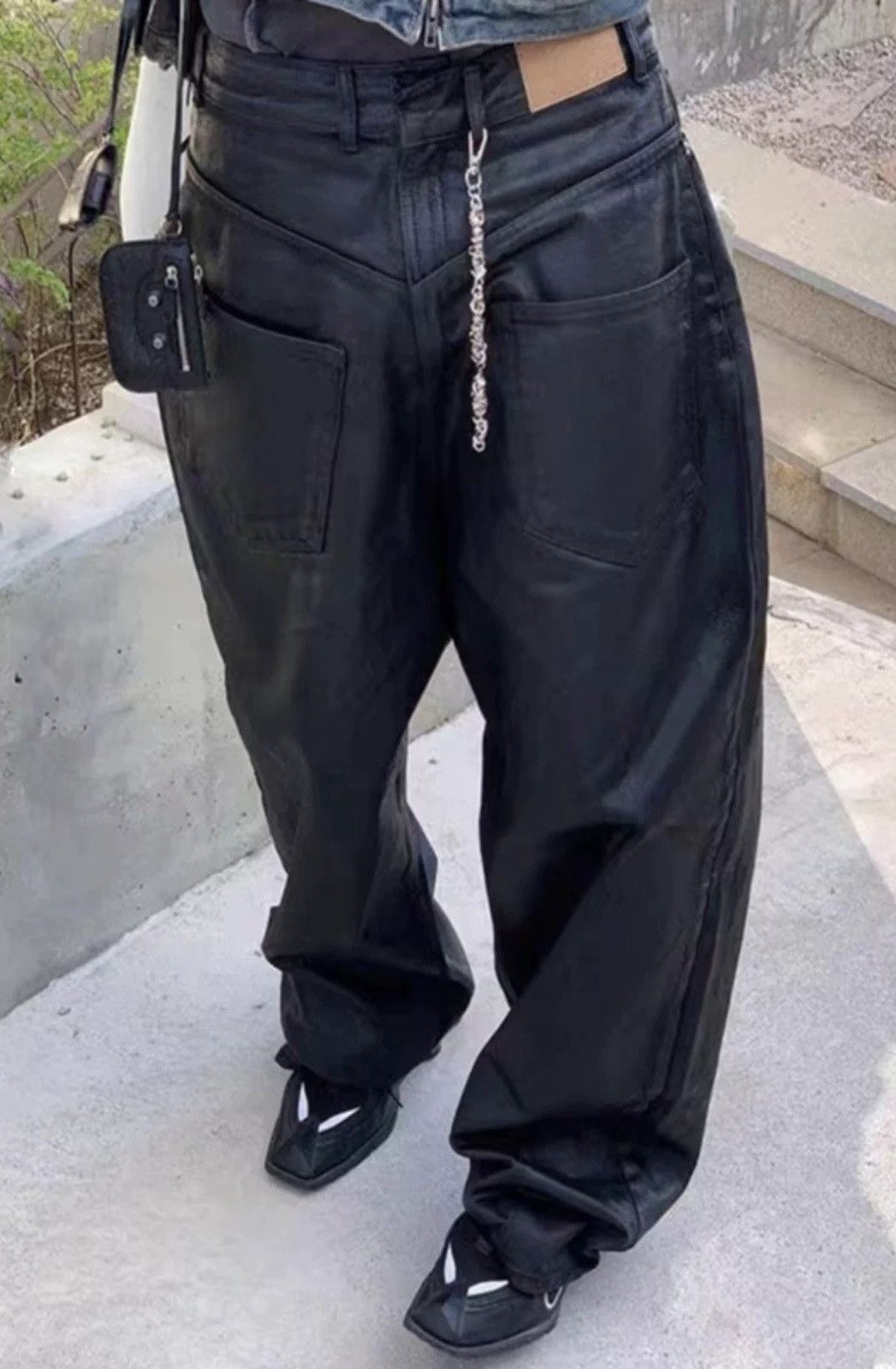 Japanese Brand × Vintage Avant garde reverse front washed waxed baggy jeans pants Size US 28 / EU 44 - 2 Thumbnail