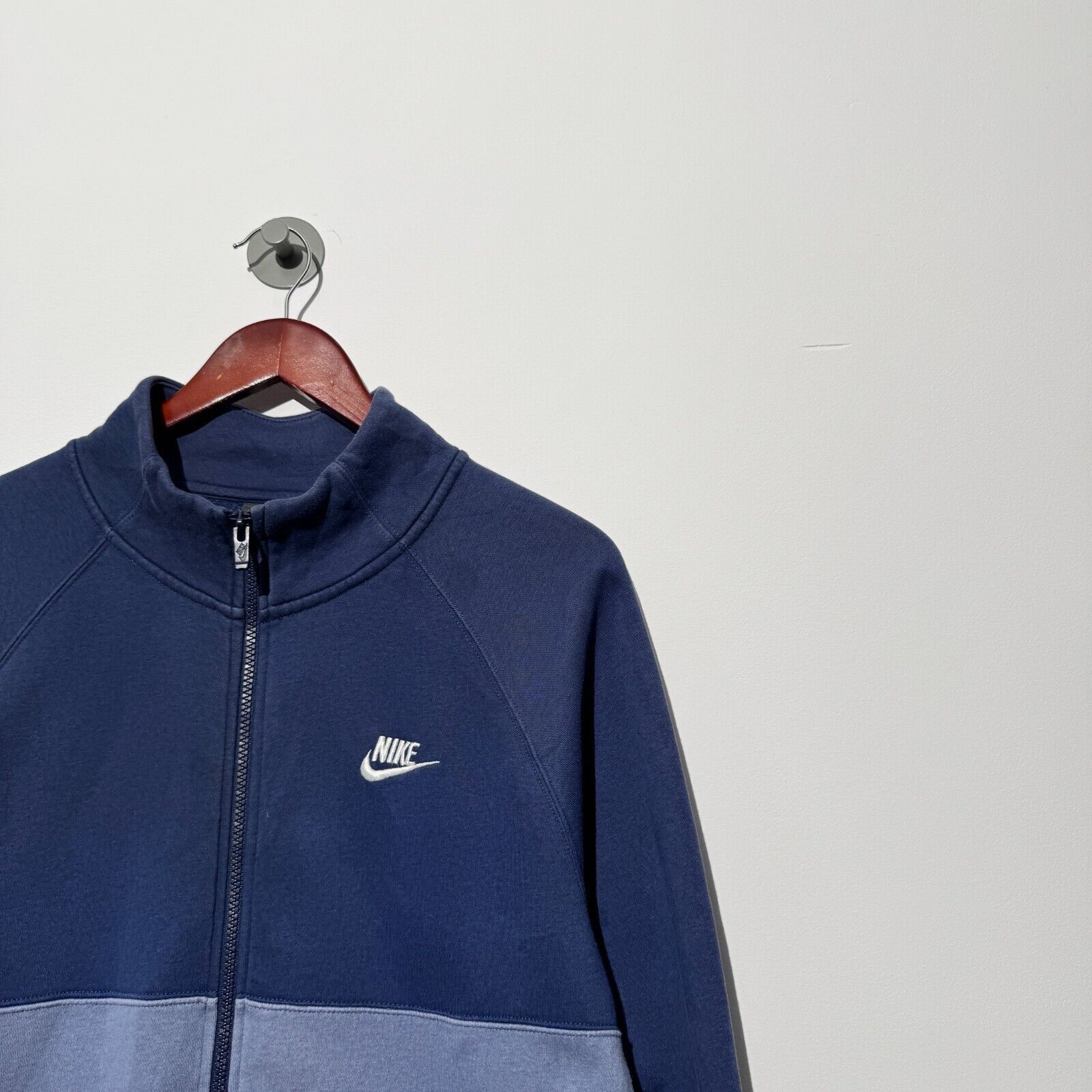 Nike × Vintage Vintage Nike Unisex Navy Blue Cotton Zip Sweatshirt Size S Size US S / EU 44-46 / 1 - 6 Thumbnail